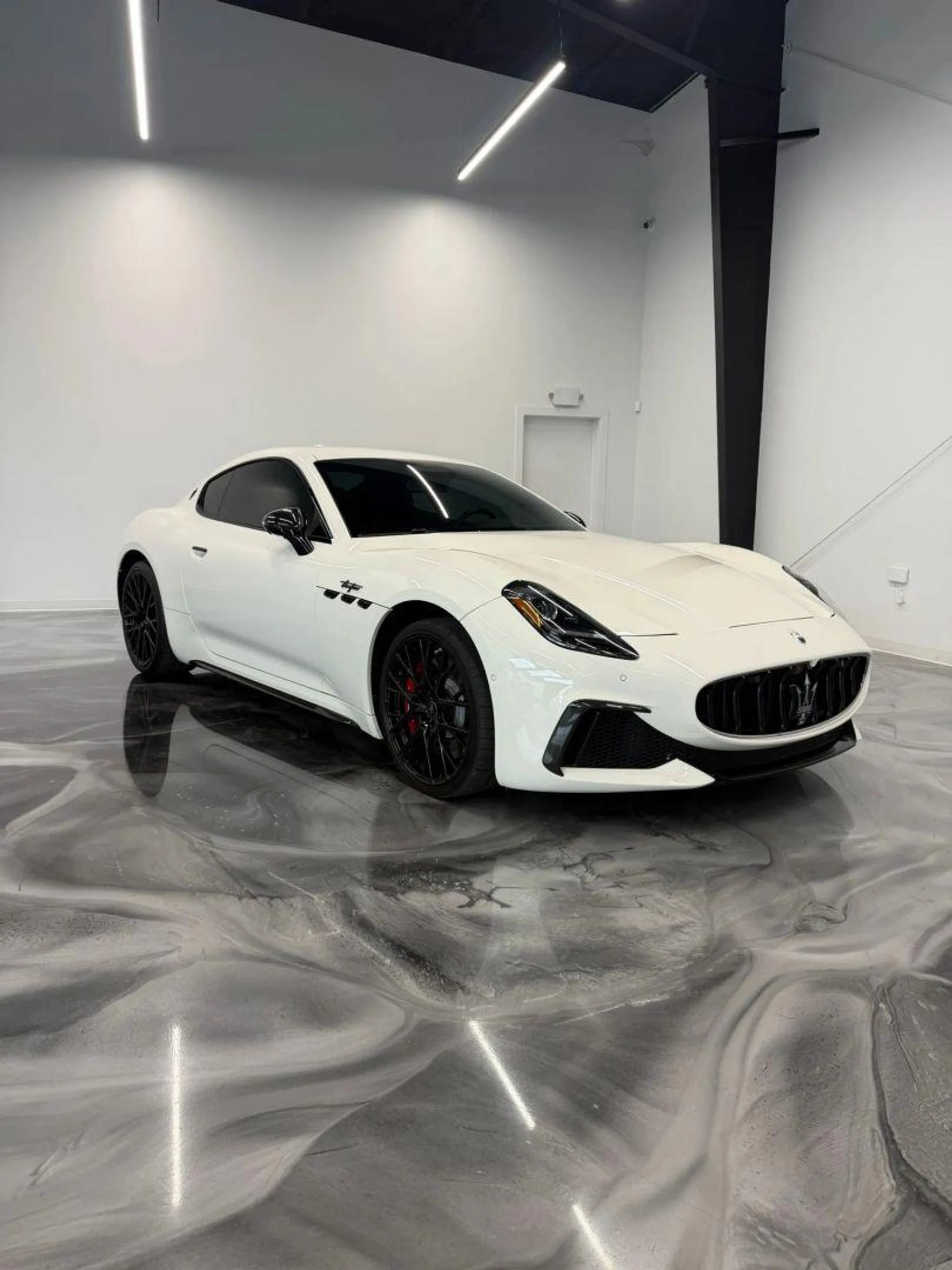 mph001_738210276_Used_2024_Maserati_Gran_Turismo_Trofeo_Coupe_2_D_1788497752_74da982d7e