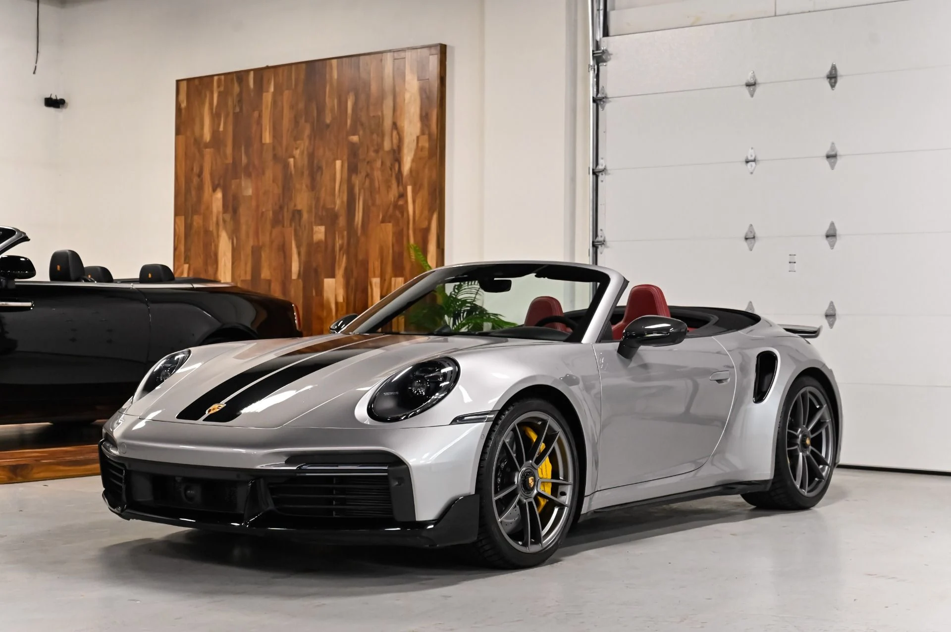 mph001_739959915_Used_2022_Porsche_911_Turbo_1791468571_5b86a7f5c8