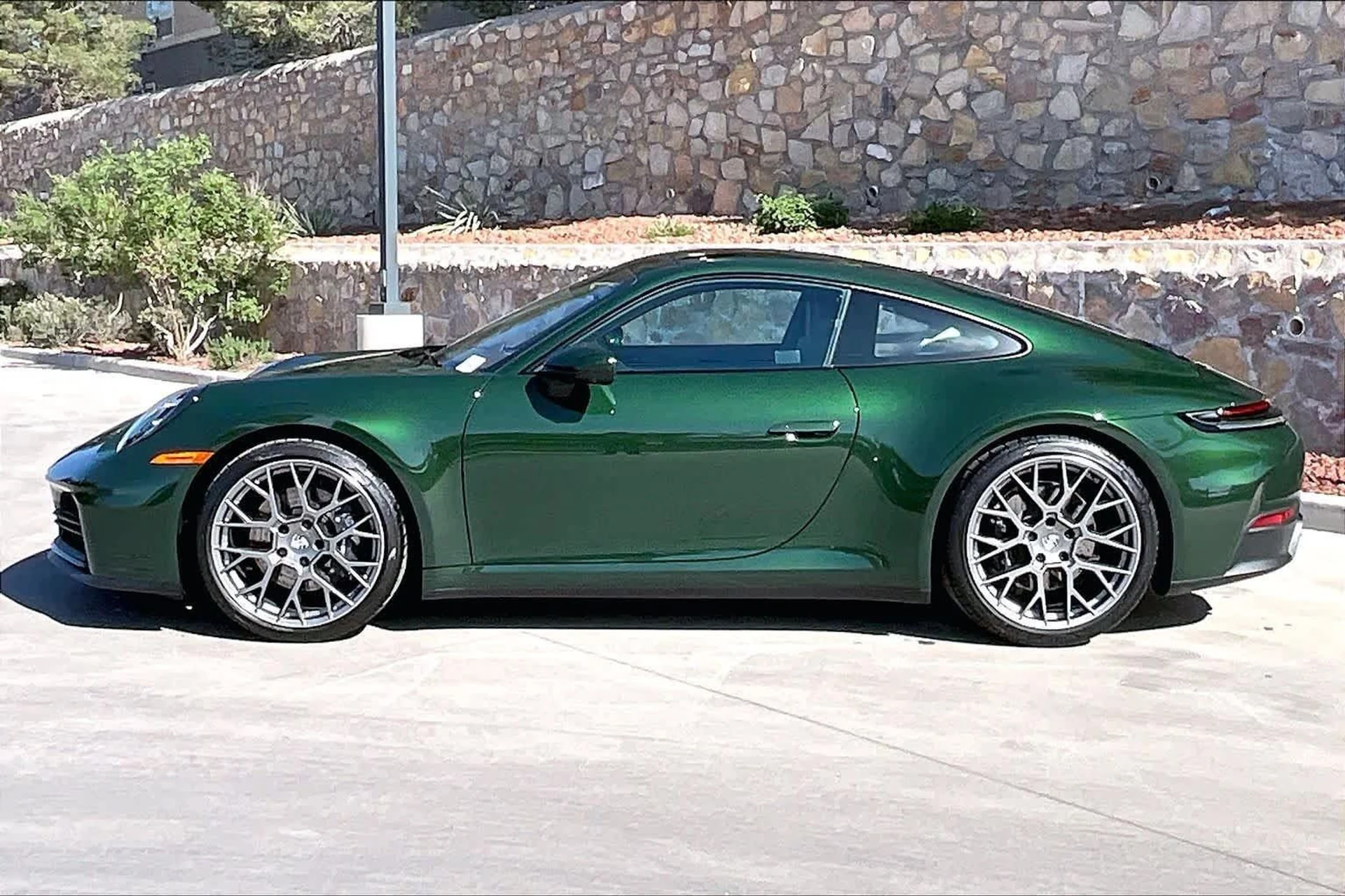 mph001_741270808_df0b8855d1bd1a57d6c44b524255859d_fd9729923f