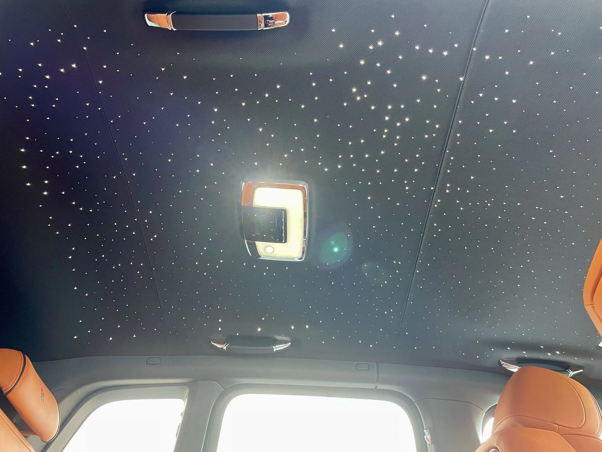 mph001_743898873_bac39910389a48fb2f9f95ea50697b5dx_9d129b4828