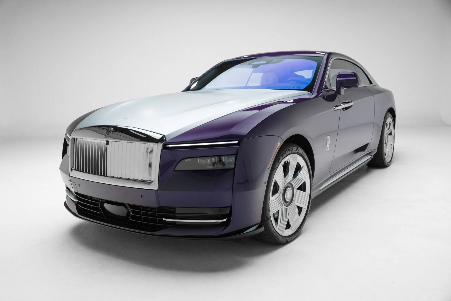 mph001_74540195_Used_2024_Rolls_Royce_Spectre_1781198047_976a5e162b