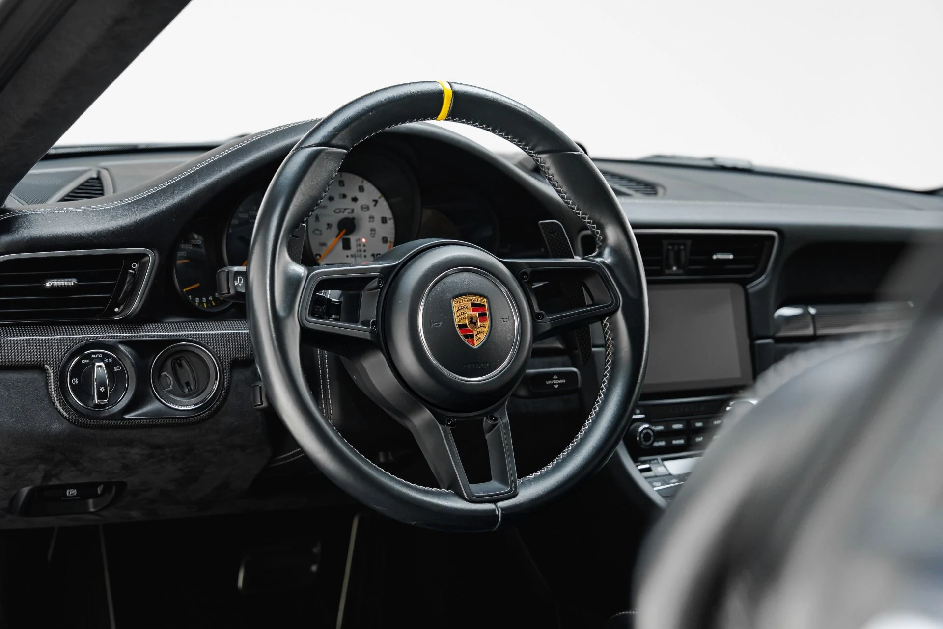 mph001_74789357_Used_2018_Porsche_911_GT_3_1786143663_a87ba3a1cc