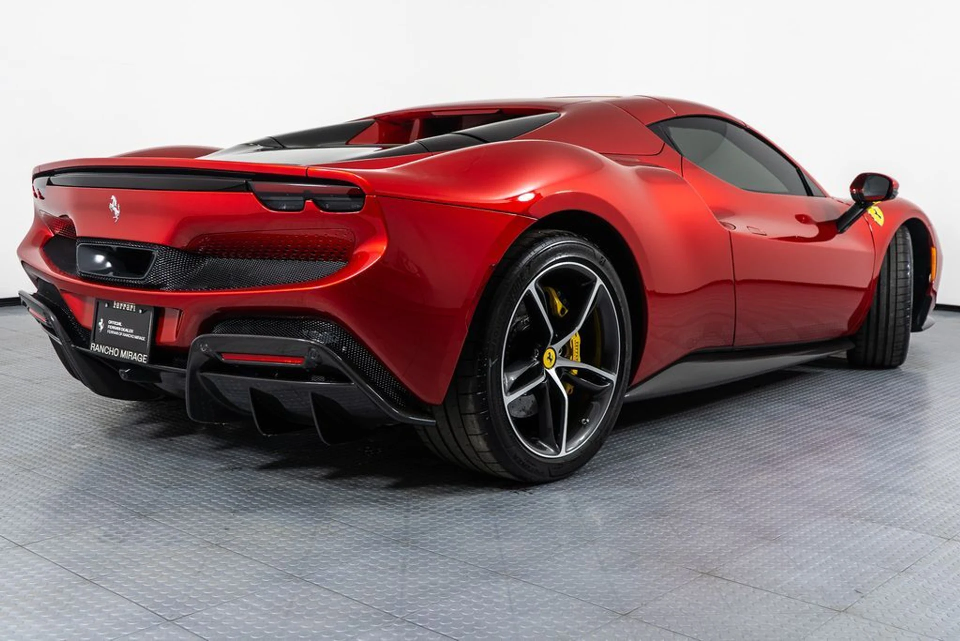 mph001_748342550_3f98b396_a2c2_40e1_ba97_6f5026089793_e30ea38567