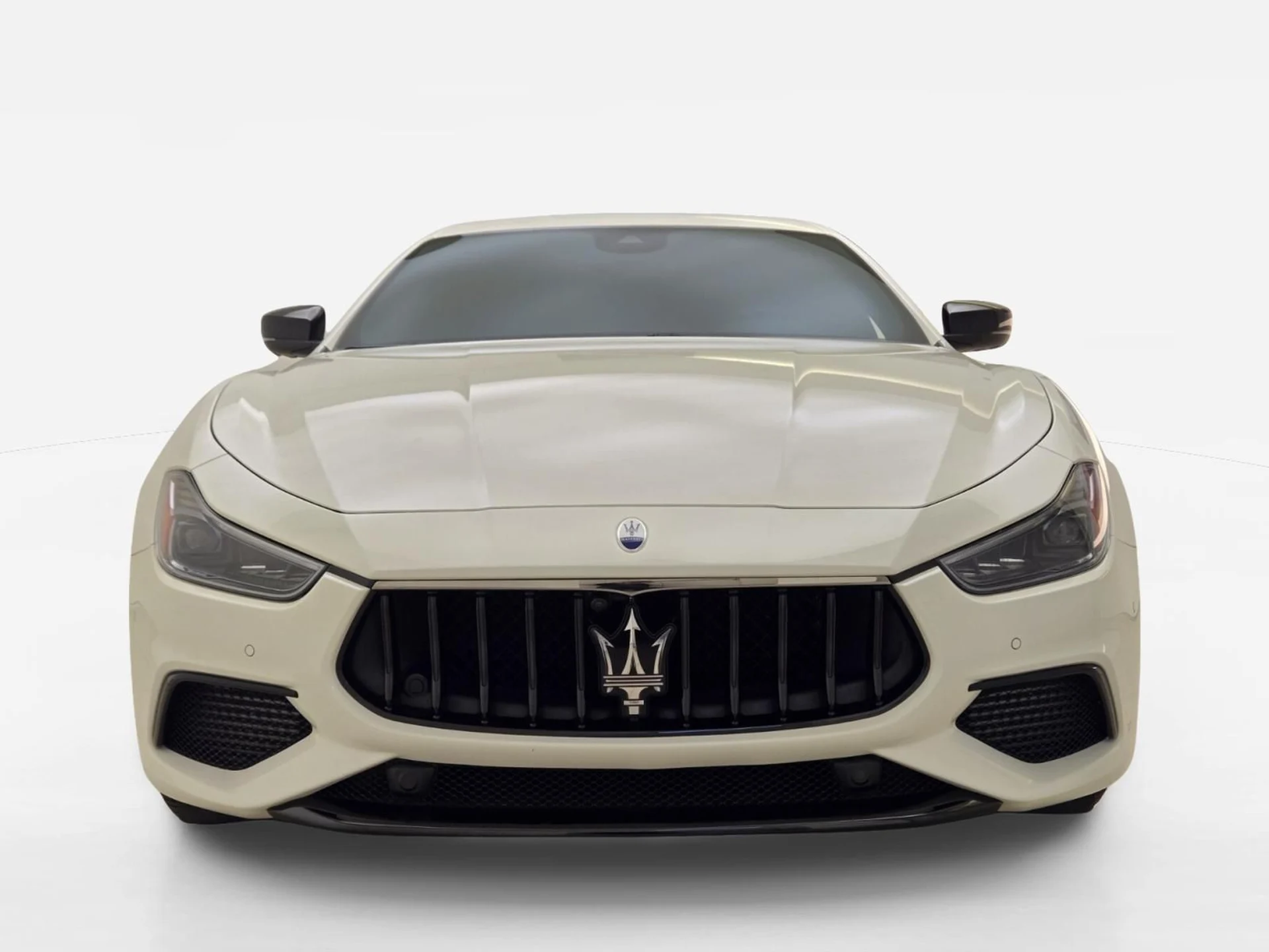 mph001_75347254_Used_2023_Maserati_Ghibli_Modena_1790660292_1e19621ffa