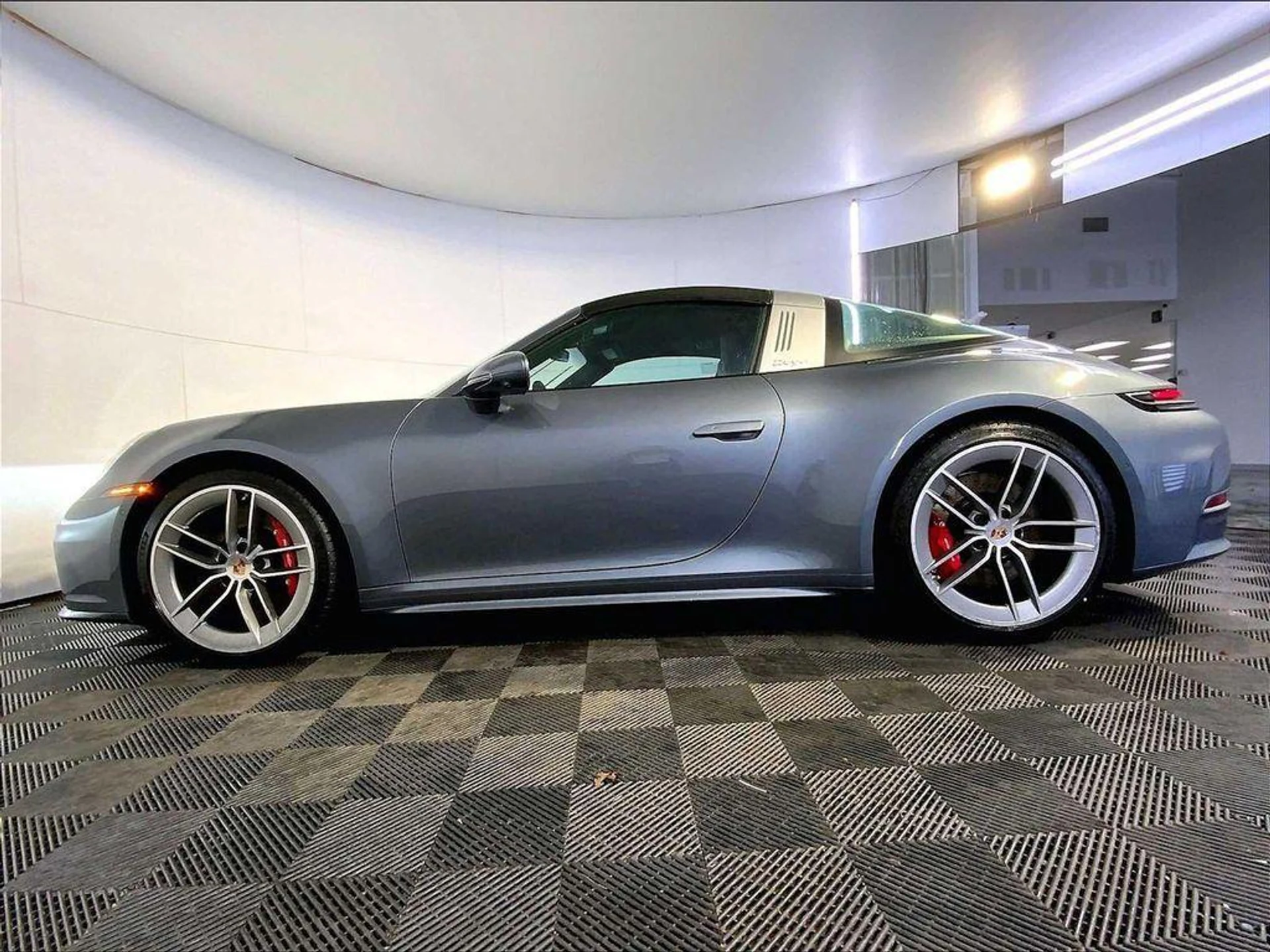 mph001_754362851_Y0u_QCK_5zx_Lt_Ci_ZQ_0qc_Ix_Qfi_Z_C0_ed523f0259