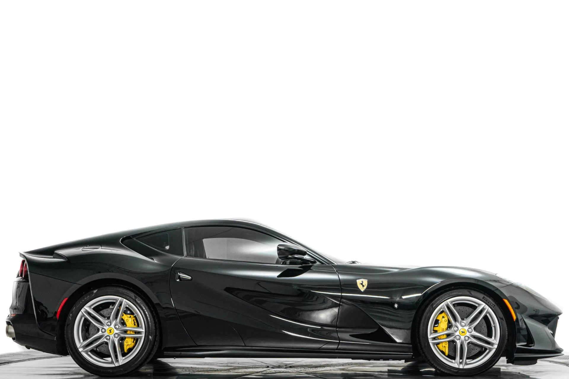 mph001_756263829_Used_2020_Ferrari_812_Superfast_1775841371_90f39d19bc