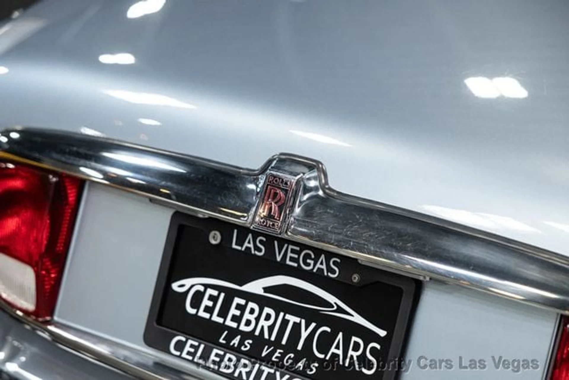 mph001_763110060_used_2002_rolls_royce_silver_seraph_lastofline1of120forus170totalworldwide_9707_23079302_6_640_6e6c40ee96