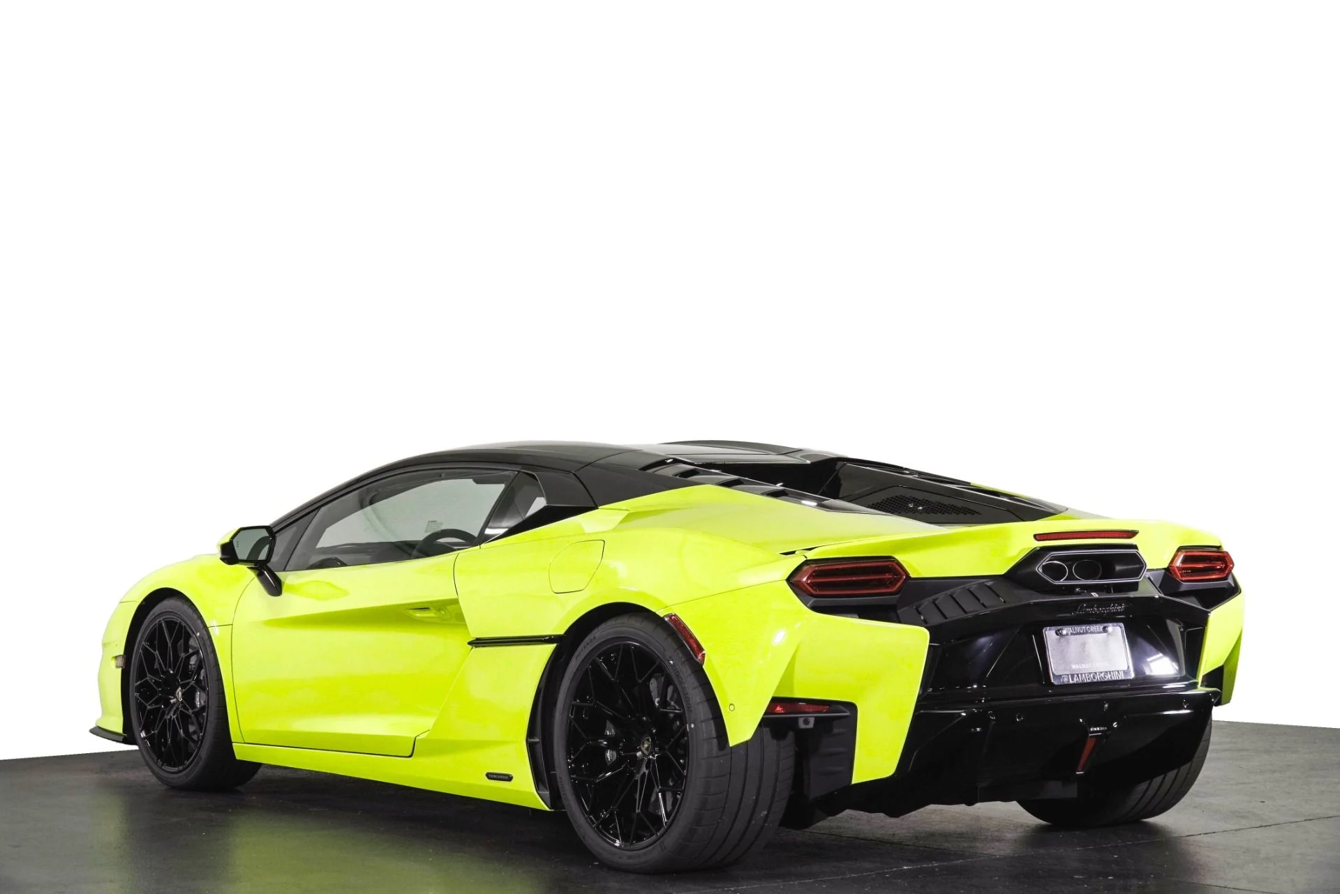 mph001_775937826_New_2026_Lamborghini_Temerario_1790615623_1f4b6e2e2c