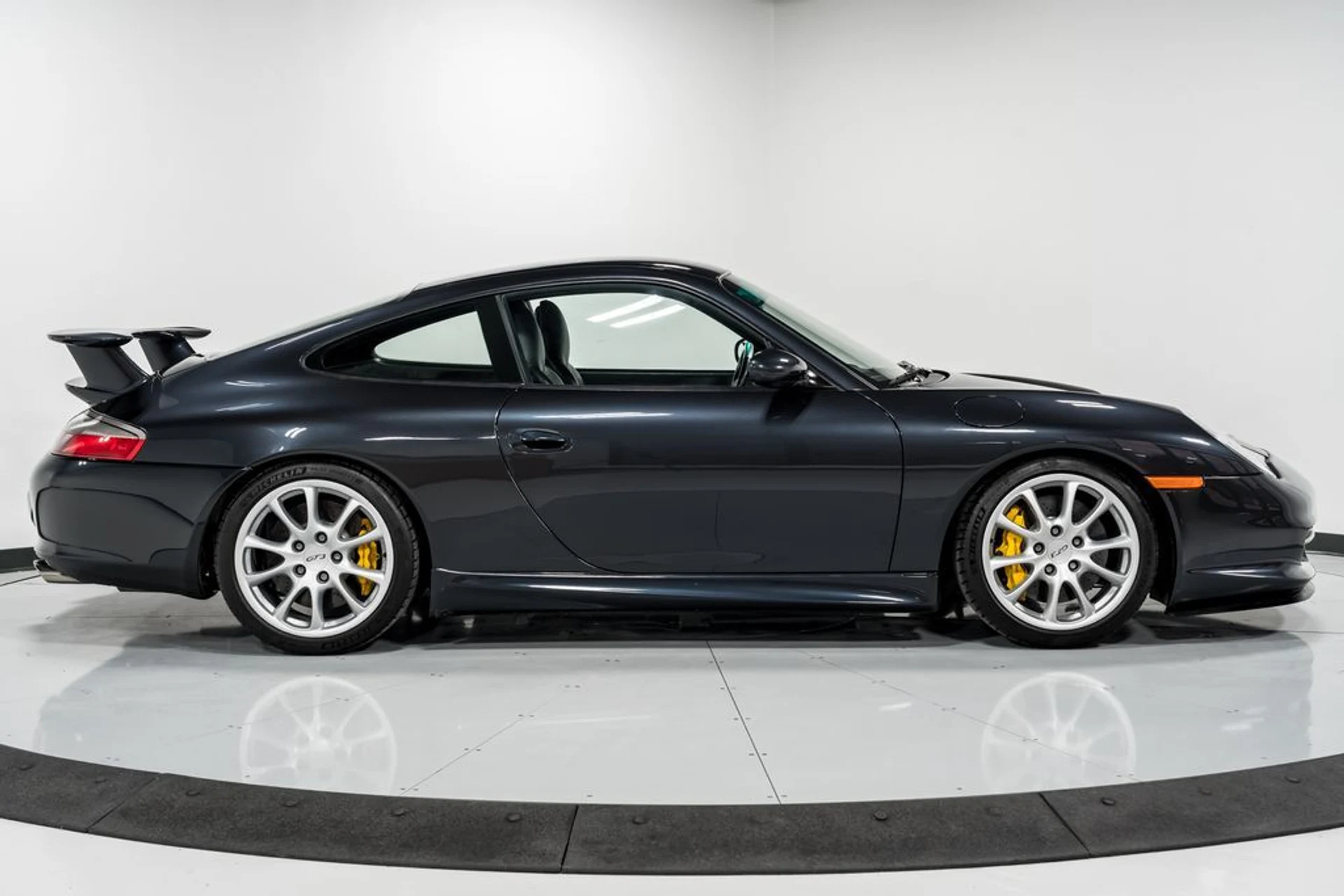 mph001_778000529_3aac4be477102824d4aeac49f531cb04x_db5520b914