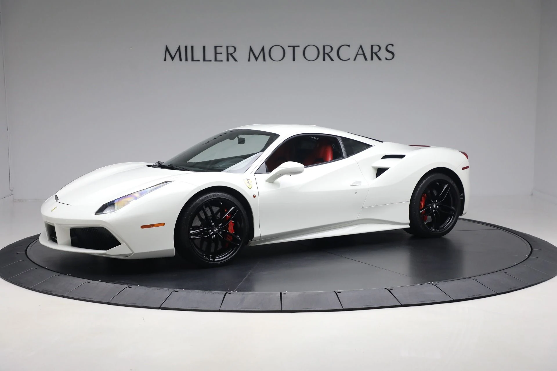 mph001_780364841_Used_2016_Ferrari_488_GTB_8d4a1a910c