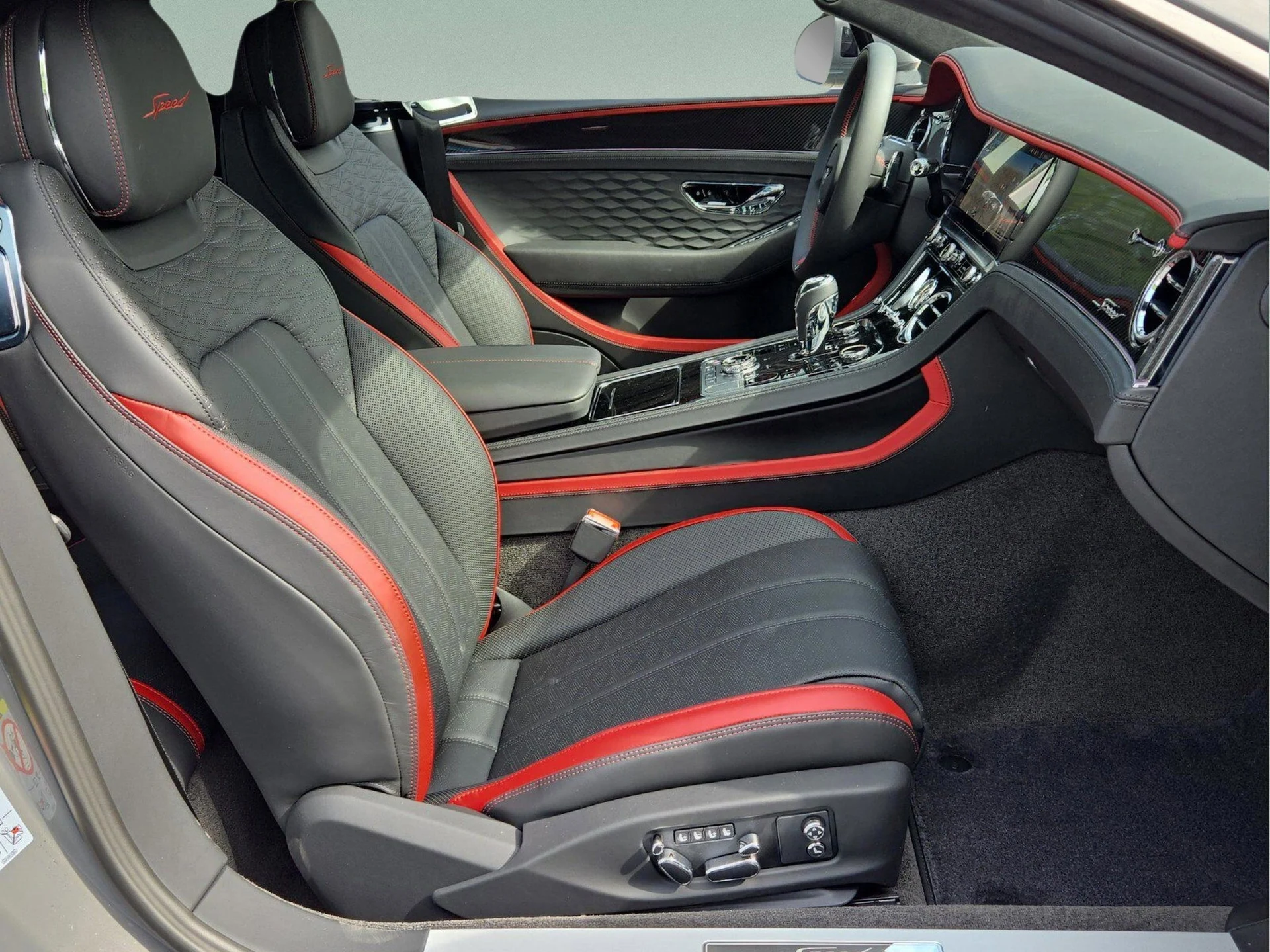 mph001_784059988_c20cedb92b6d33fcf05b0a50bda55f28x_9412c237d3