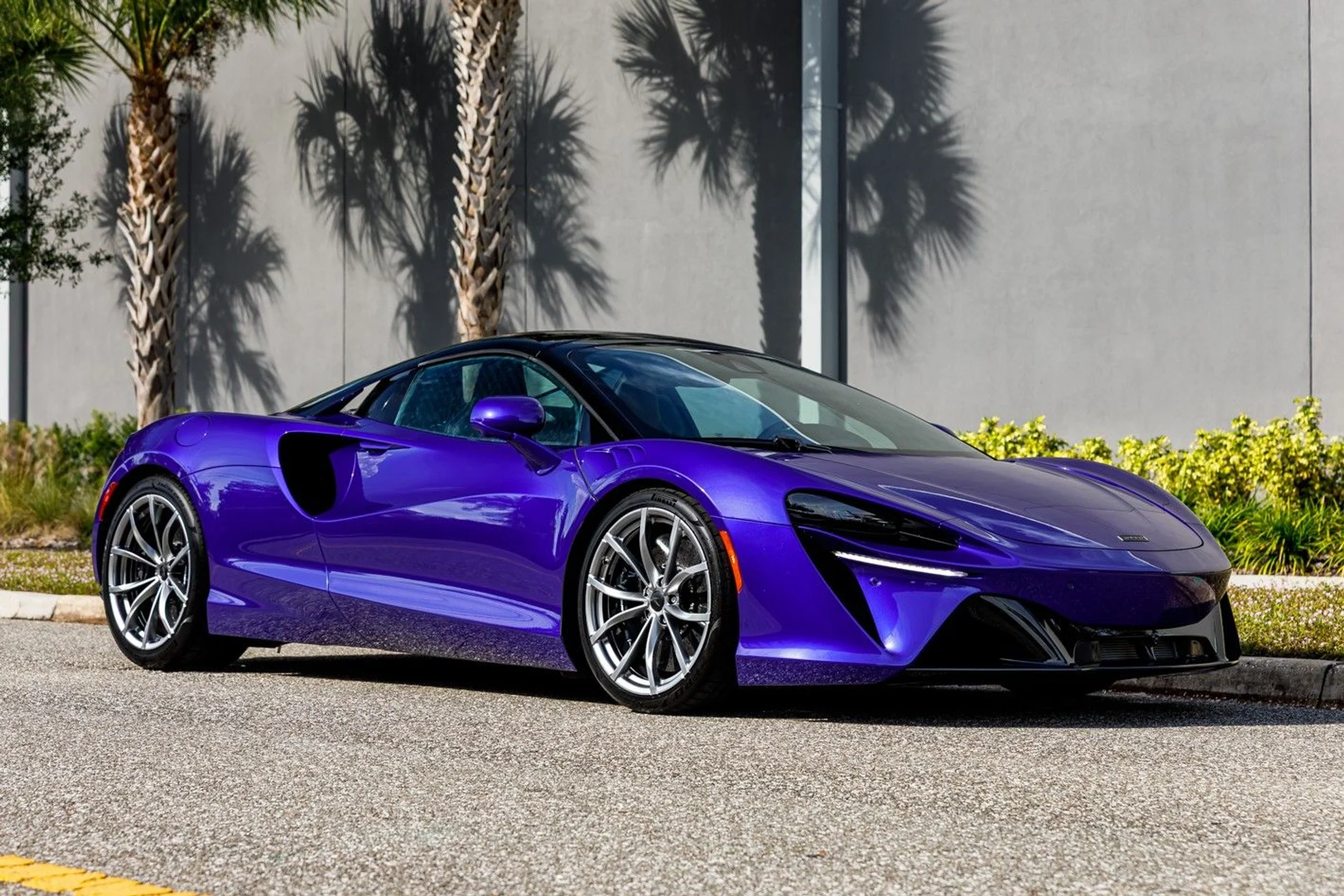 mph001_792211294_620_p2_l_1414775439