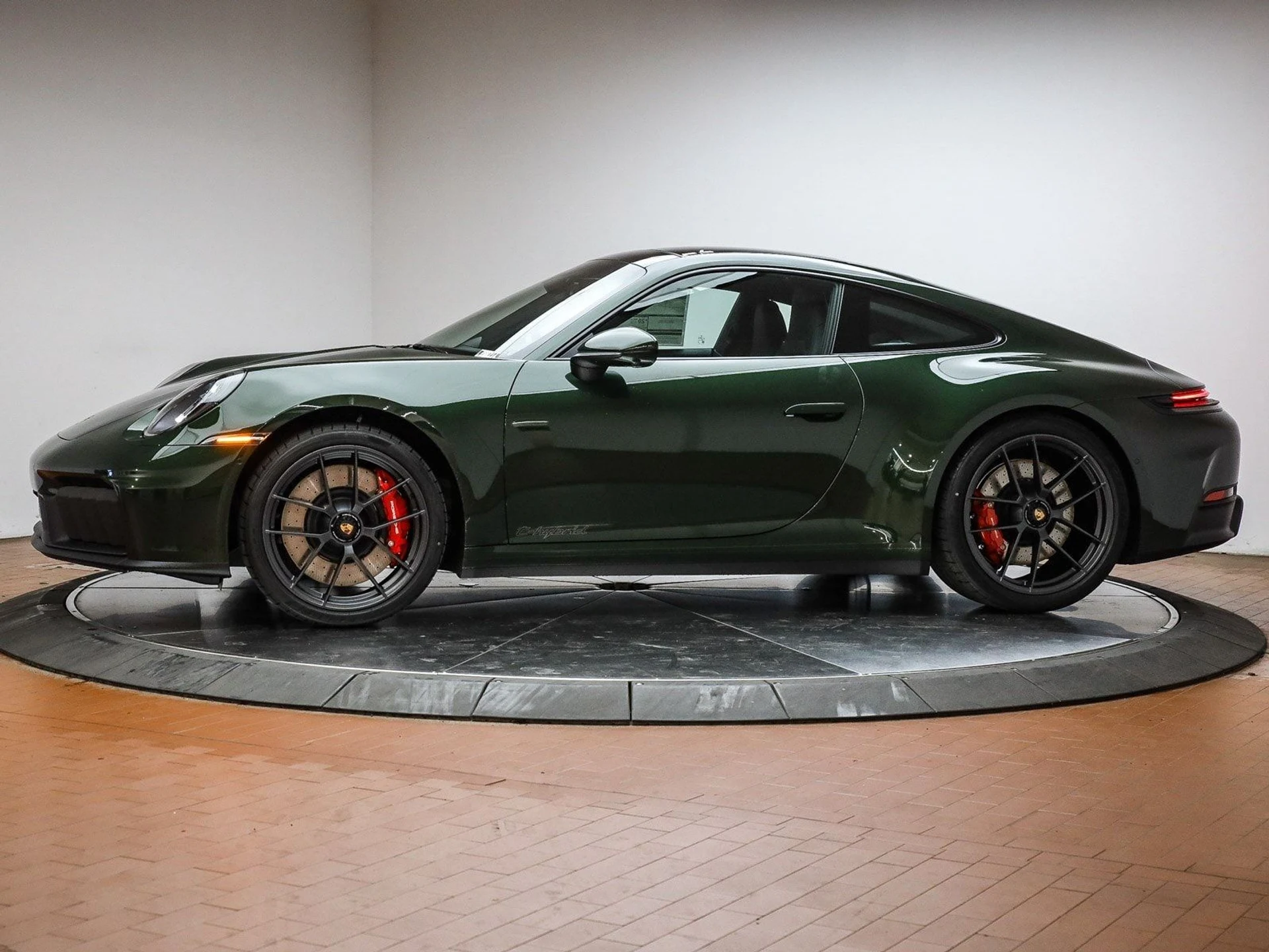 mph001_802911875_4396b0c7d802d5aee7f305788ed11fbex_7c06c743a8