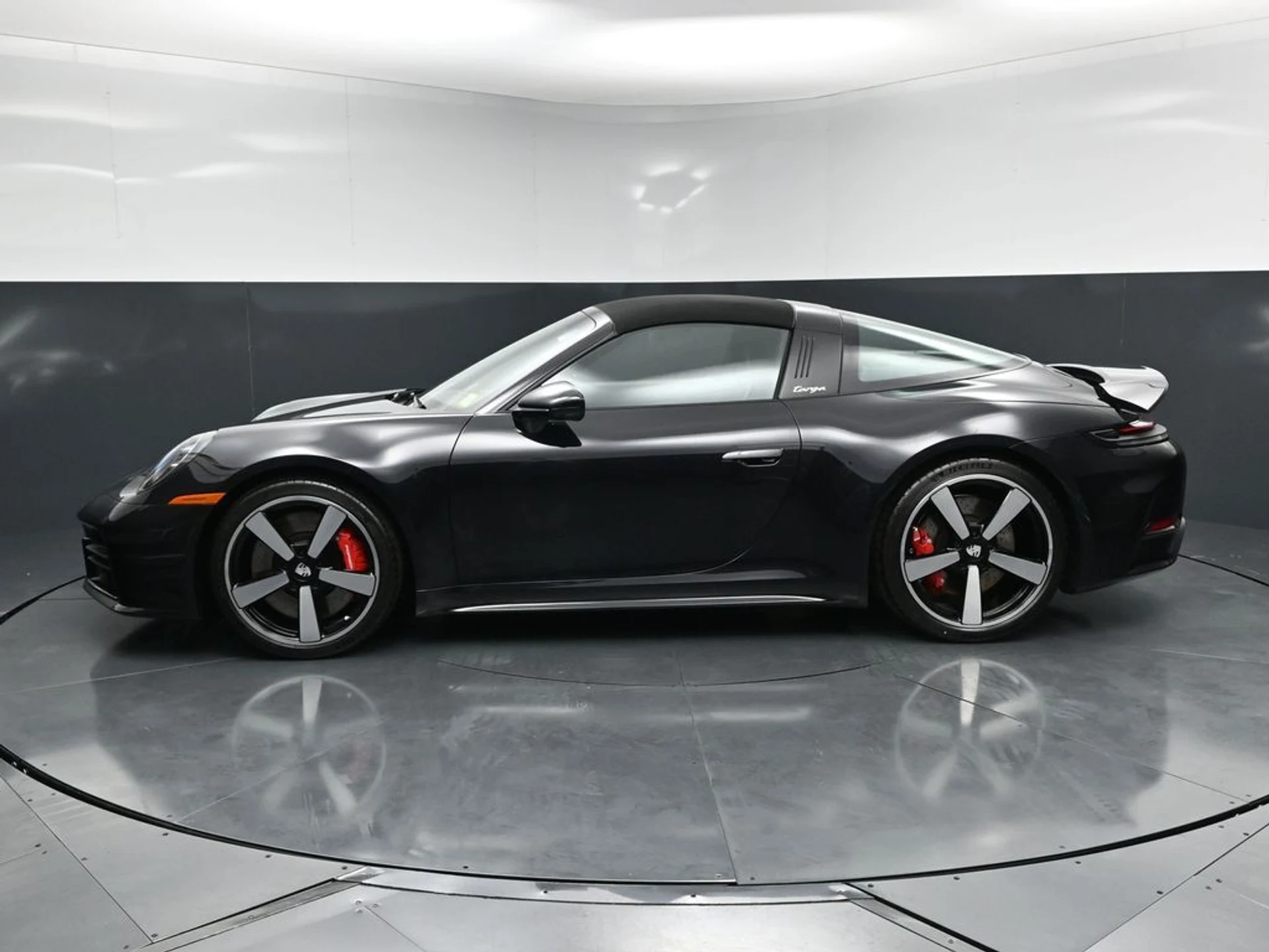 mph001_805362592_9ad32e00c150b02f867ea8fedc610804x_60ad5e9feb