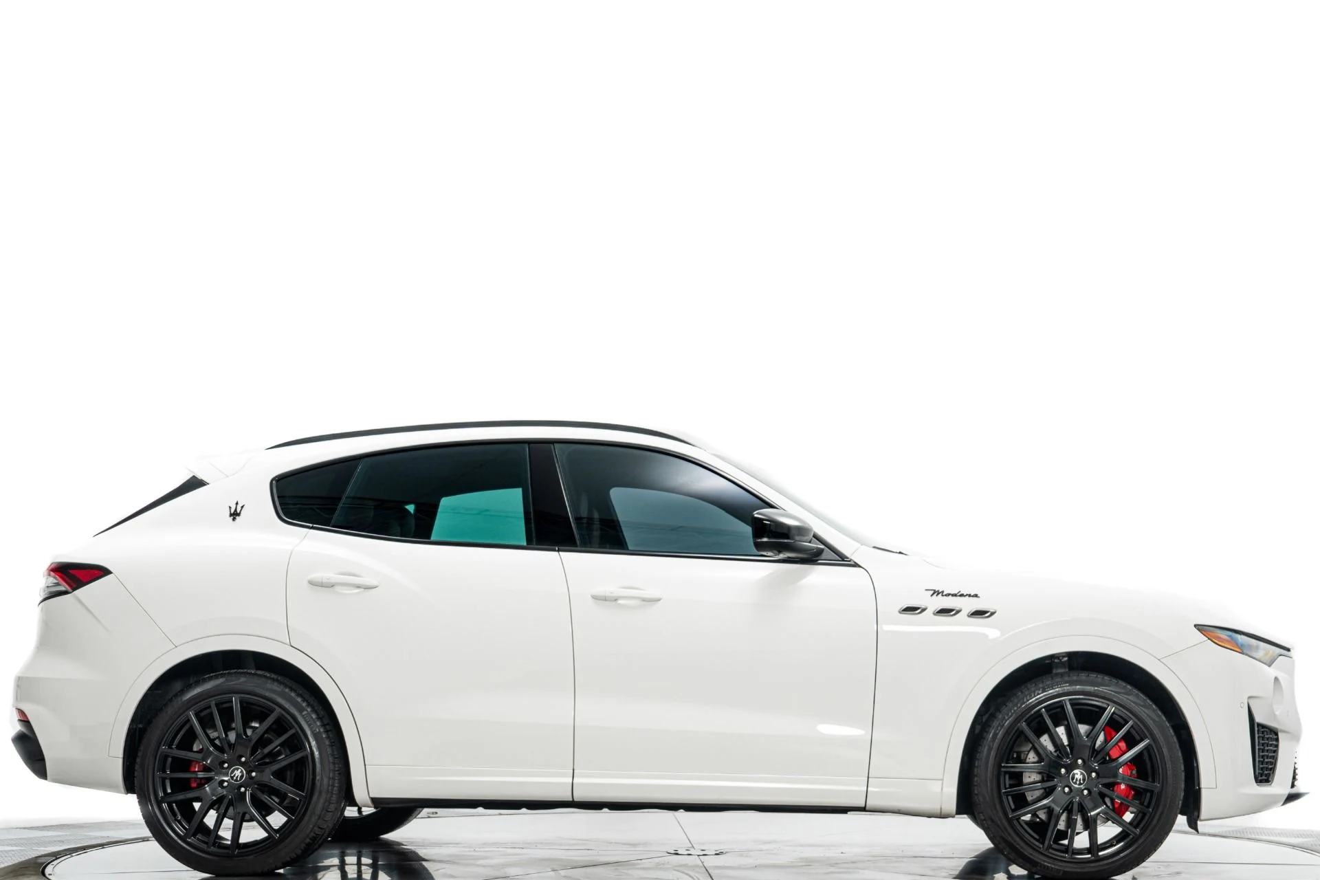 mph001_810676472_Used_2022_Maserati_Levante_Modena_Nerissimo_Package_Comfort_and_Convenience_Package_1773694217_9279643388