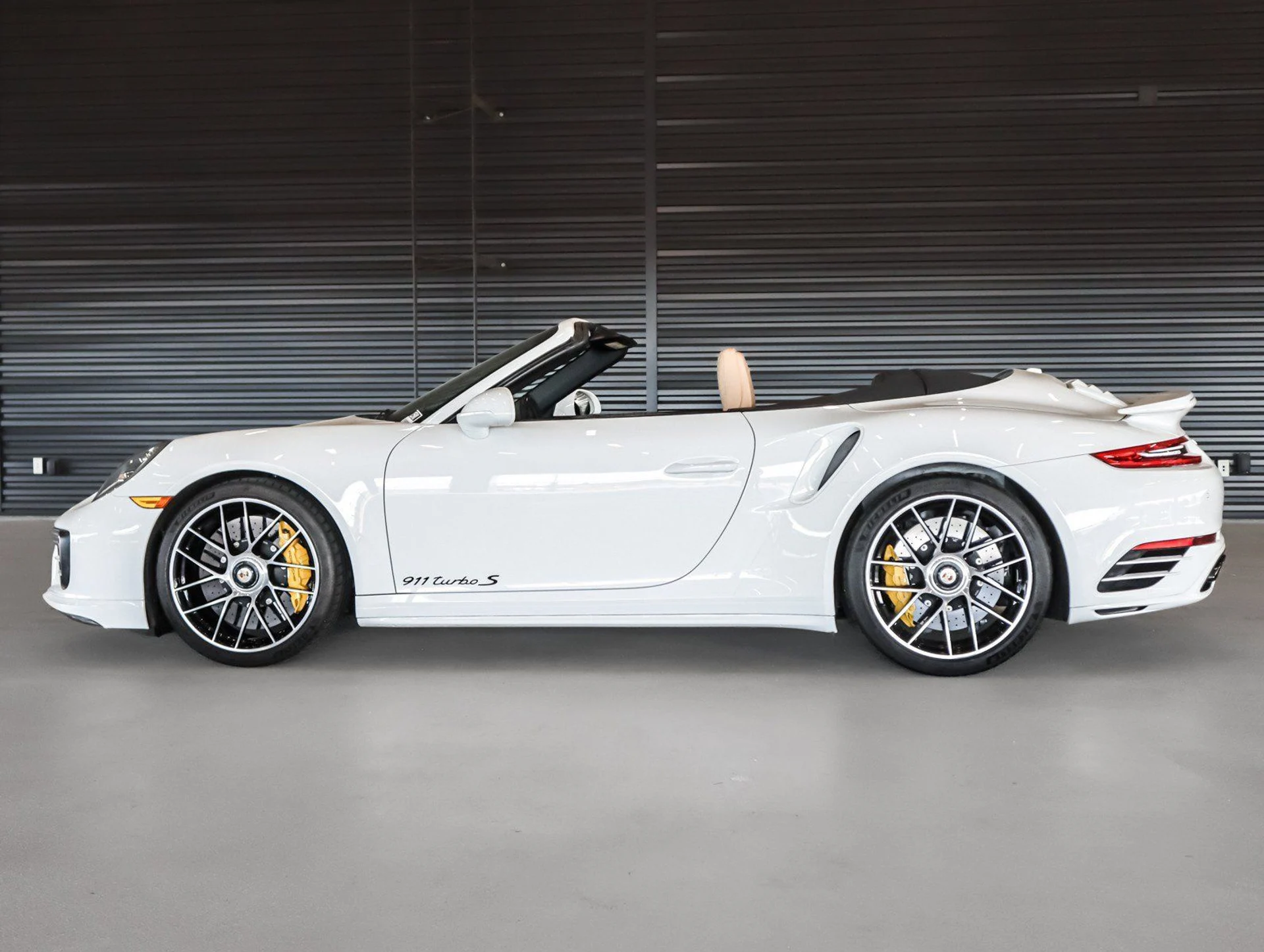 mph001_810952595_0622635e8b74fdd1ef4b74061fe46574_ca6bce03d6