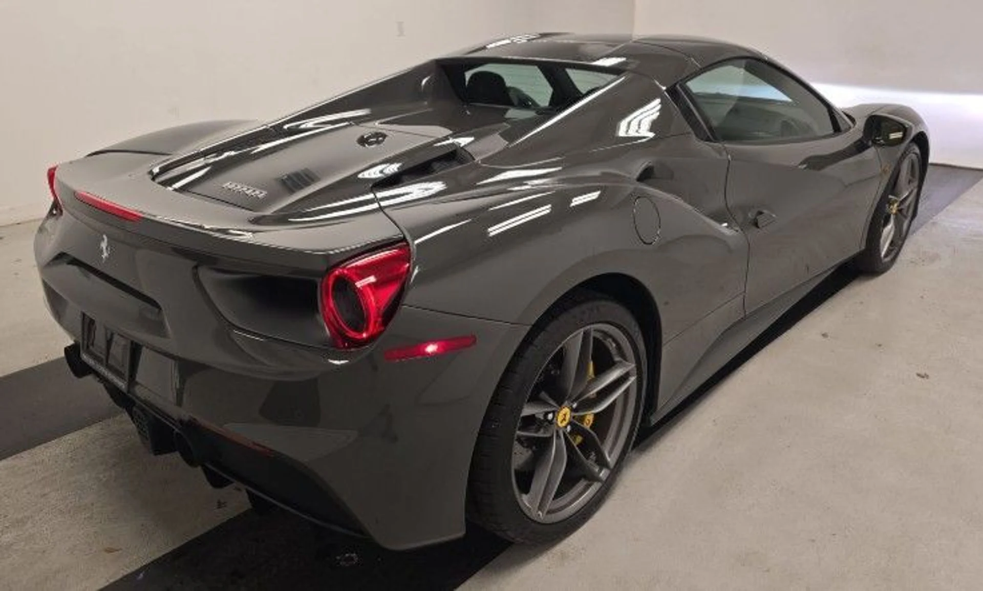 mph001_818111005_a4cfb2dcf762076e7573f071c5e029f8x_da1464ff73