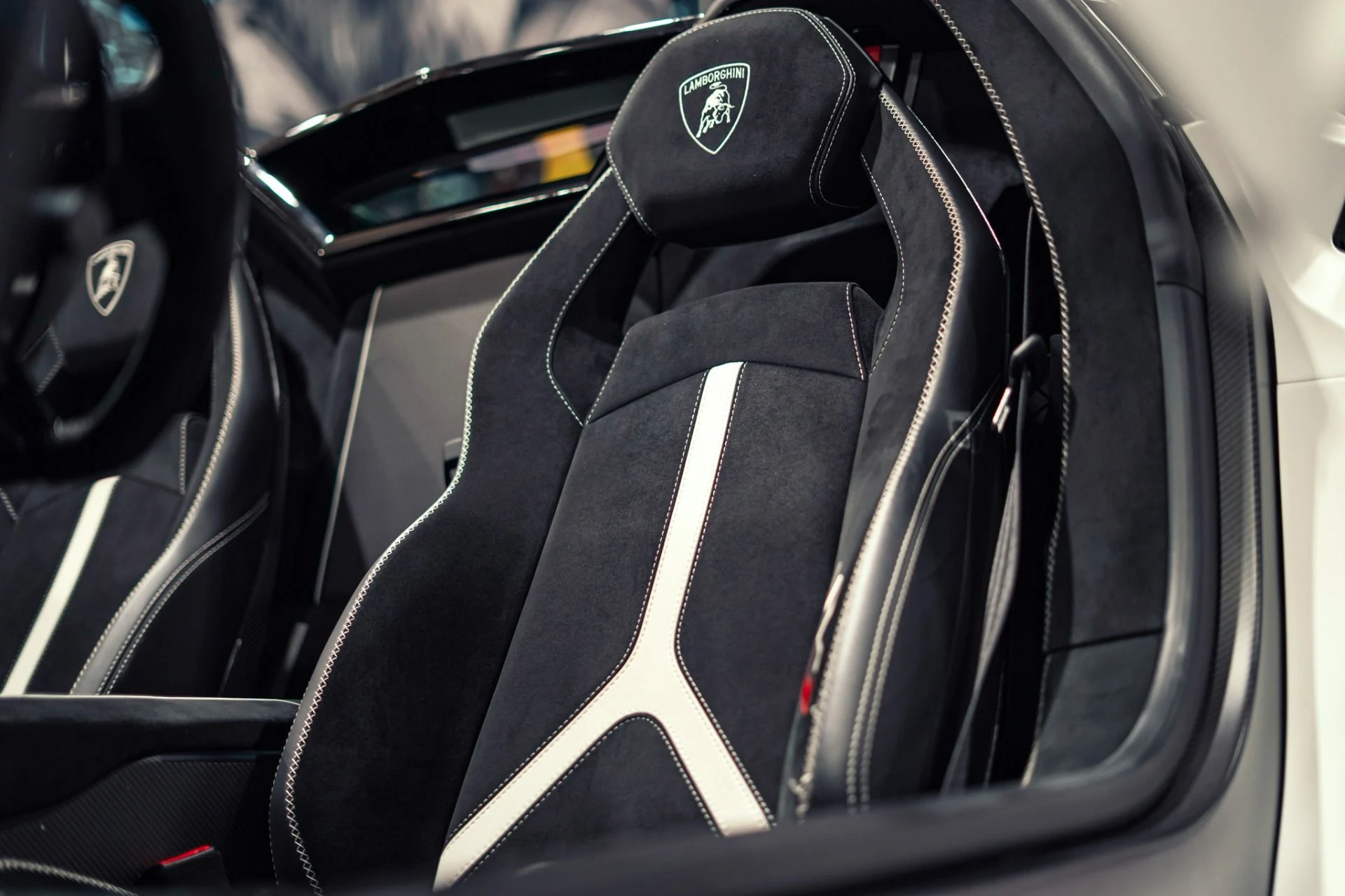 mph001_82103366_Used_2020_Lamborghini_Aventador_LP_770_4_SVJ_1778080528_4a2953d647