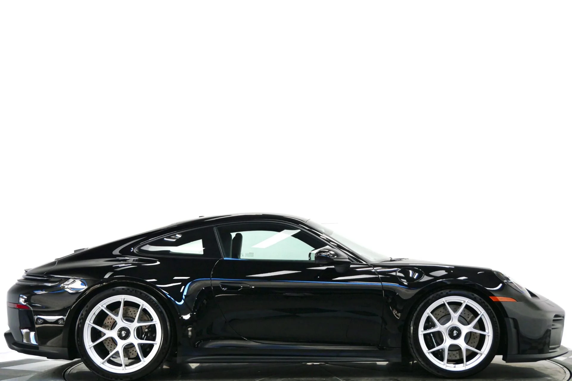 mph001_832669834_Used_2026_Porsche_911_GT_3_Touring_Lightweight_Package_Delivery_Miles_6_Speed_Manual_1766434916_f082200eec