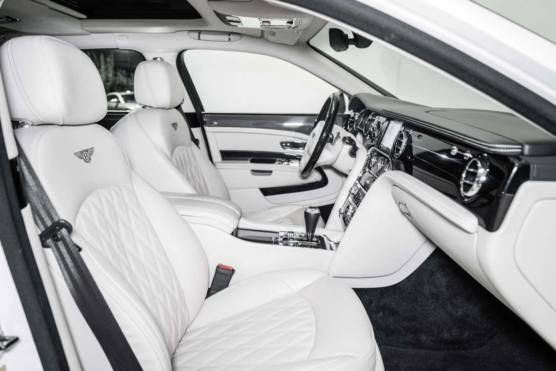 mph001_834169803_Used_2017_Bentley_Mulsanne_Speed_1758377888_74da7bcd80