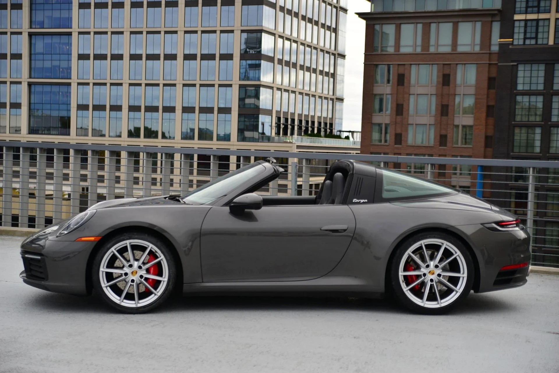 mph001_836300339_ad03e2017eed0ba723d58807eaee0460x_2c4c421d93