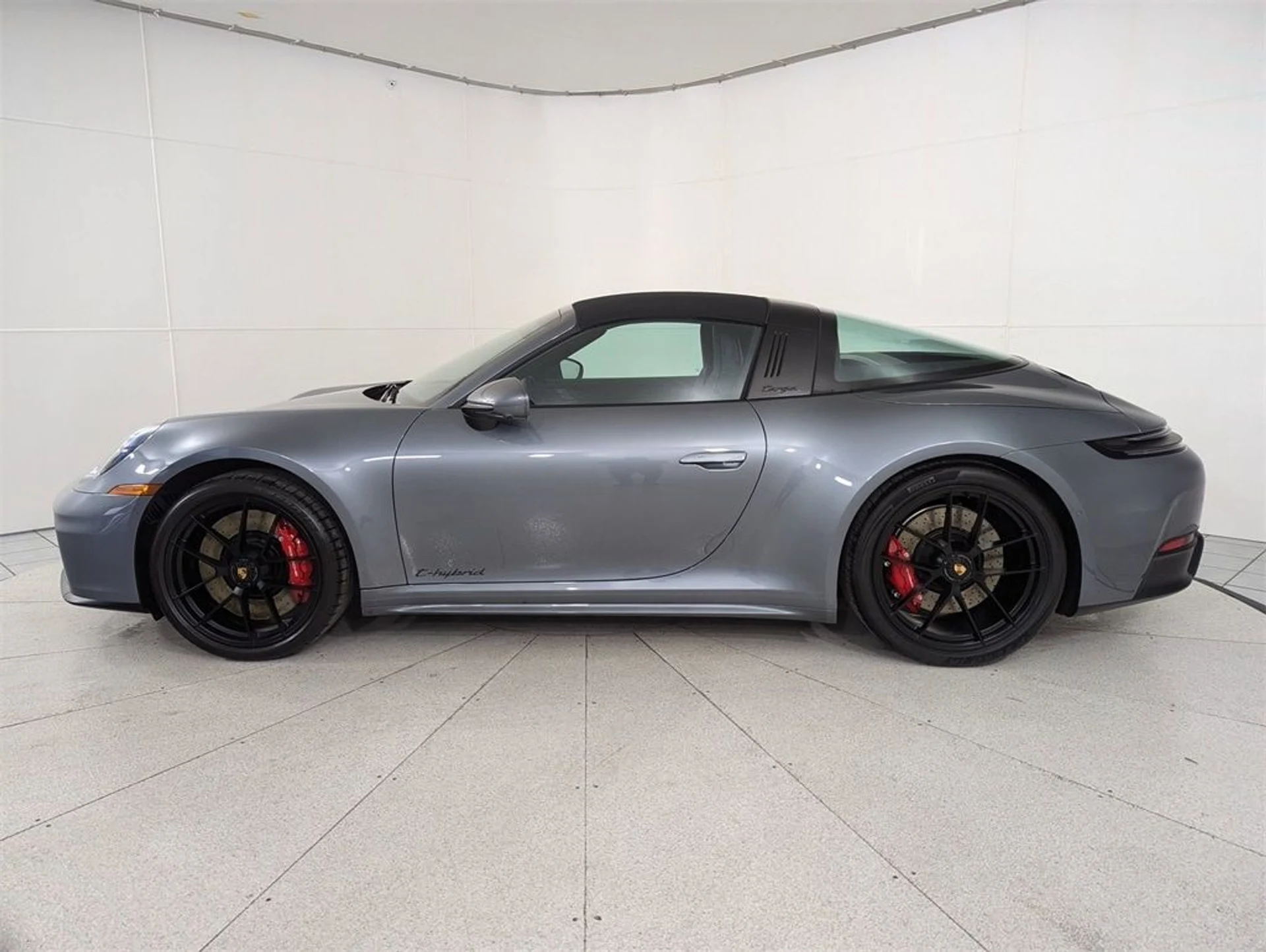 mph001_844142297_bb44e5d95231db753c86fad832930a31x_556d29196d