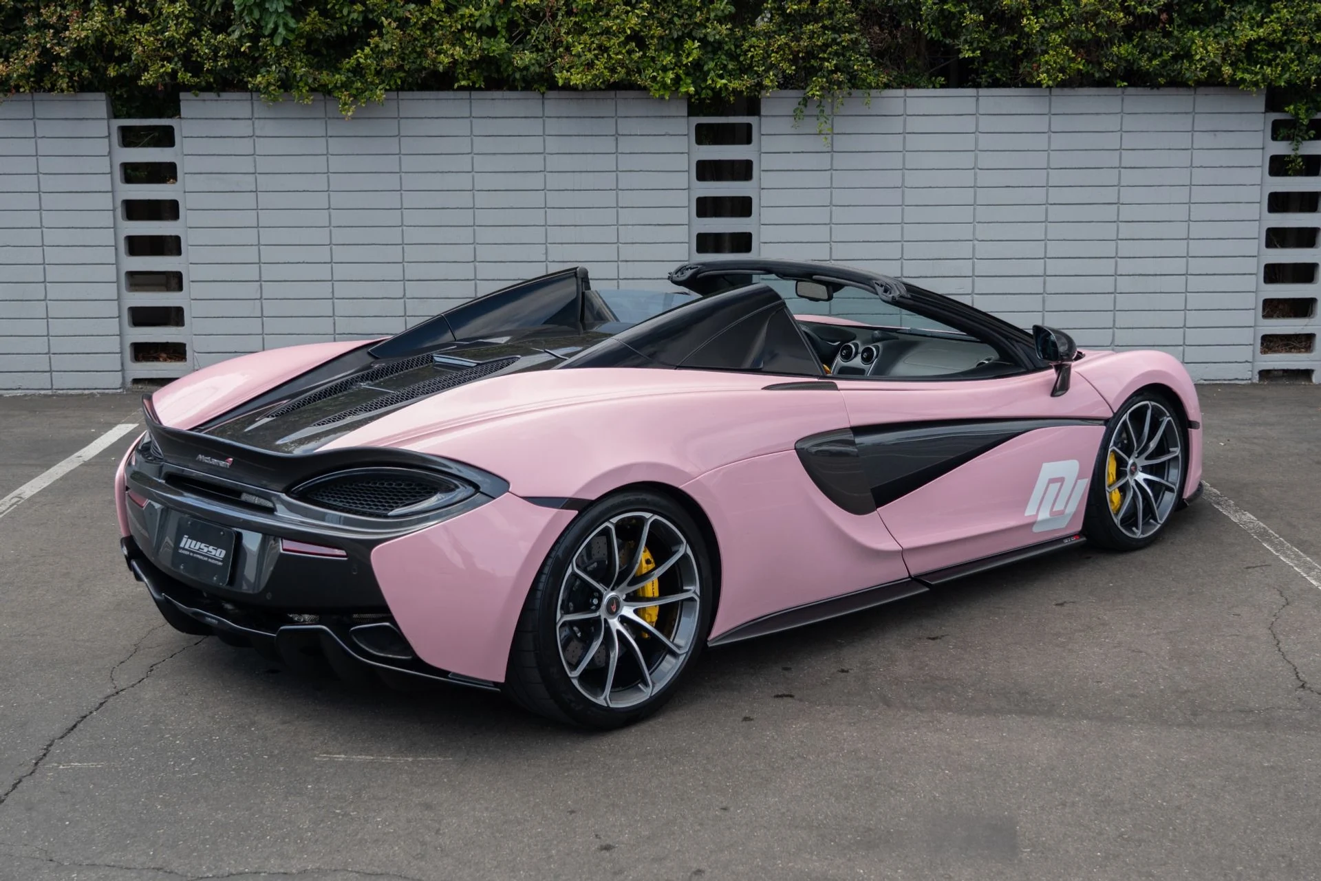 mph001_850912463_Used_2018_Mc_Laren_570_S_Spider_1757711845_3ce63688fd