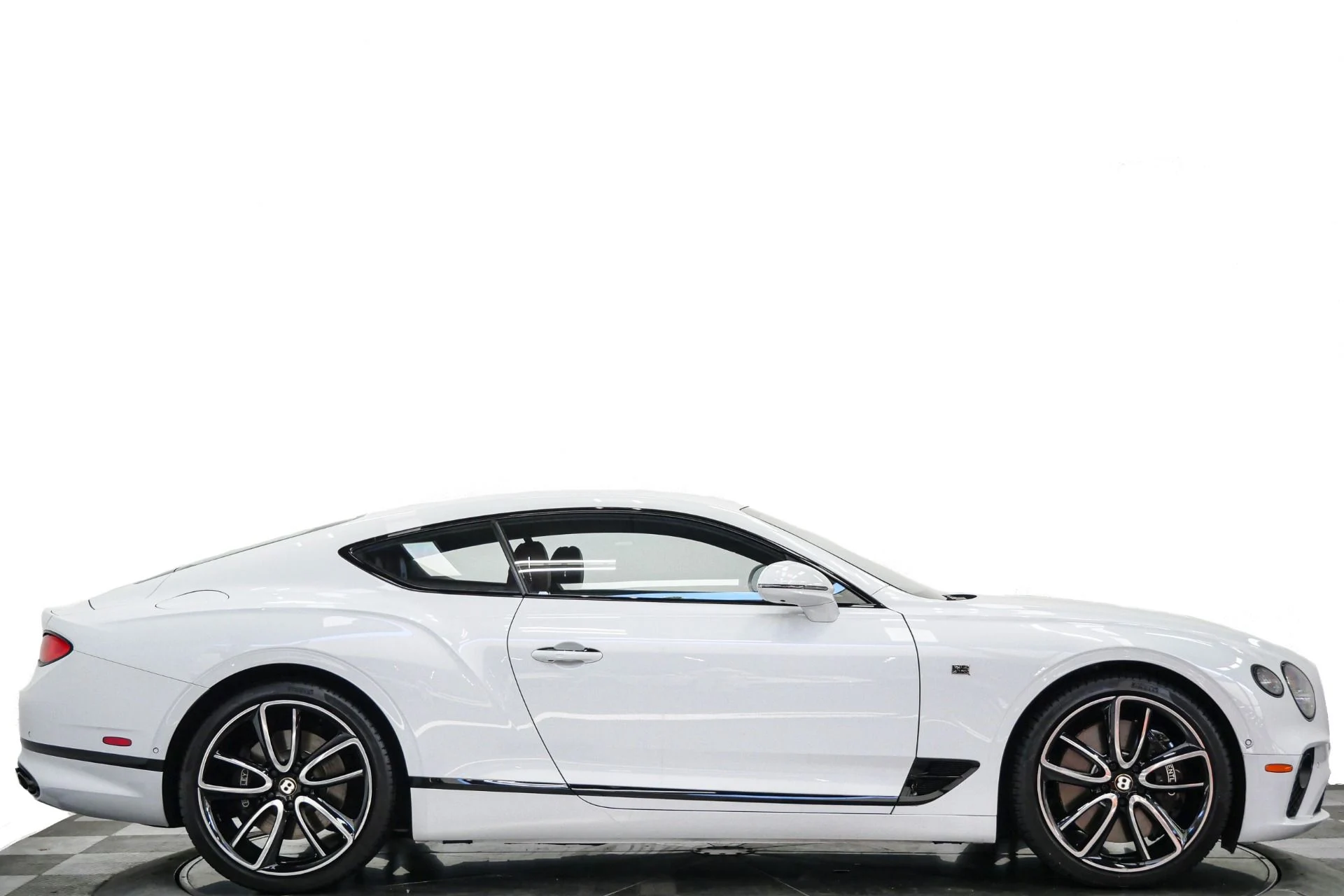mph001_859102569_Used_2020_Bentley_Continental_GT_V8_First_Edition_Naim_Audio_Touring_Specification_1783710441_ecb0aa603c
