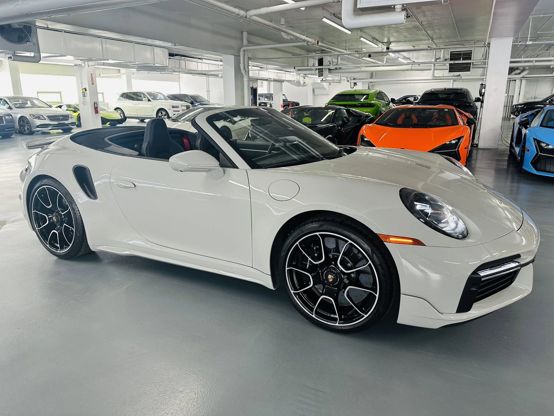 mph001_860640220_bcf1bae2ae554021d9892635924f5685x_4747e94eaf