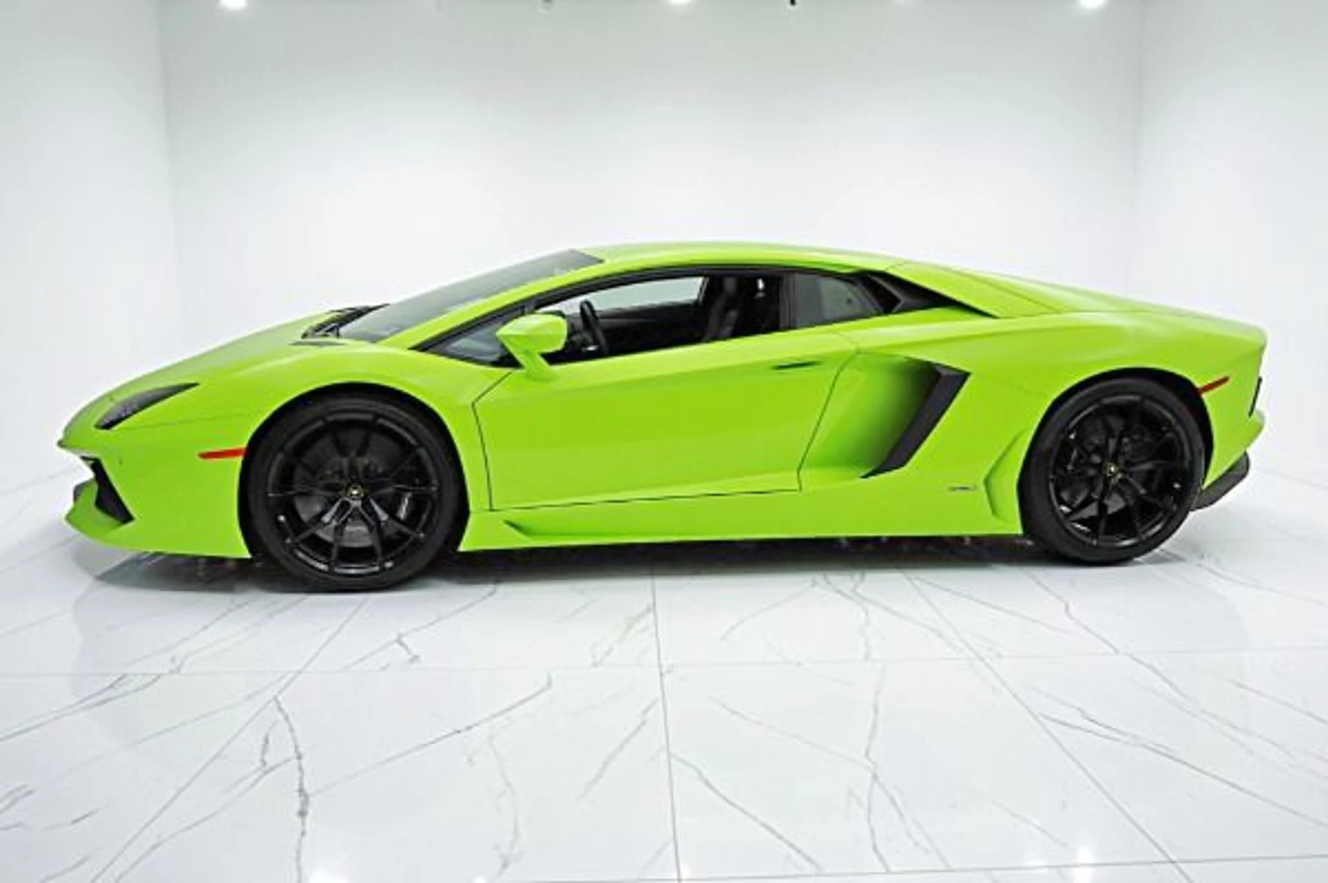 mph001_861743414_Used_2016_Lamborghini_Aventador_LP_700_4_e7489cb56f