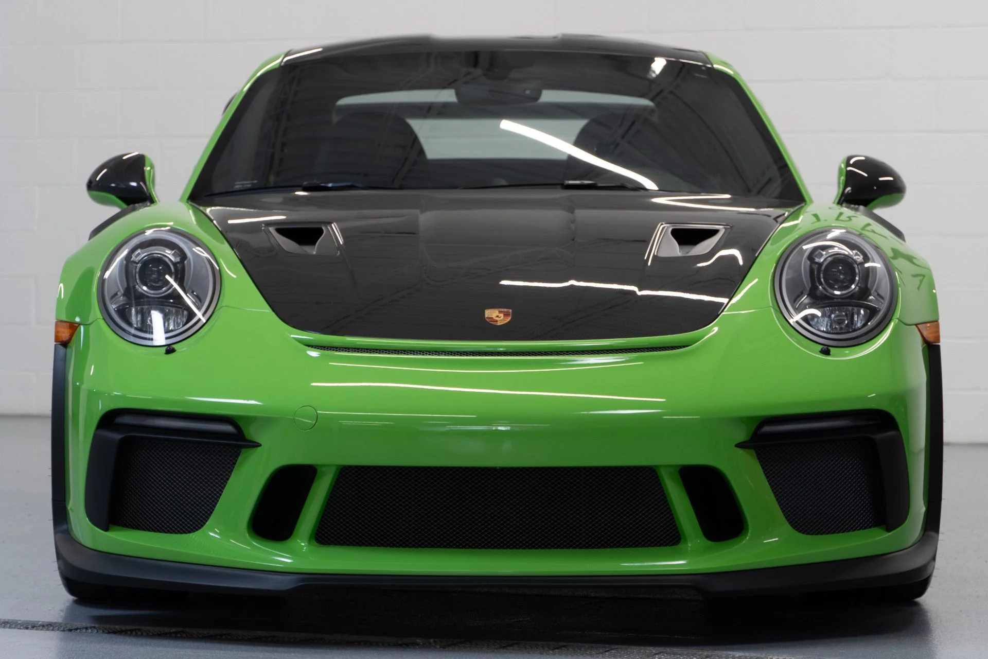 mph001_866055441_Used_2019_Porsche_911_GT_3_RS_1730230341_507d89313e