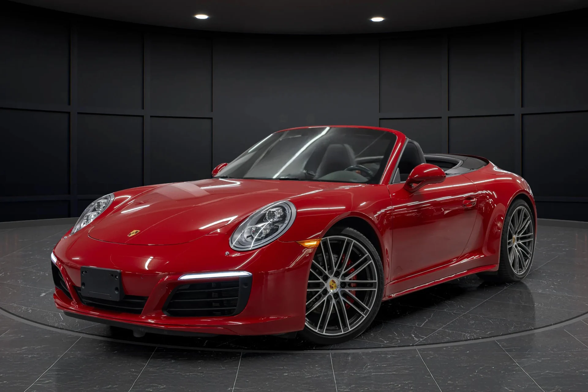mph001_883266640_1a22aa7e_edd2_4261_82be_9563aefcab67_201720_Porsche2091120_Carrera204_S20_Cabriolet2028_WP_0_CB_2_A94_HS_15602529_1_8fe7ebda68