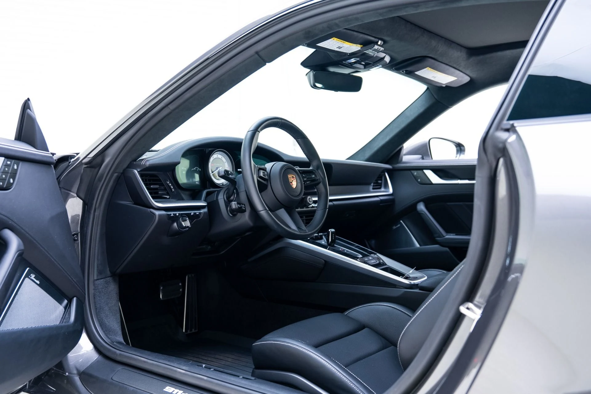 mph001_886720307_Used_2024_Porsche_911_Turbo_S_1769194079_6f571f306e