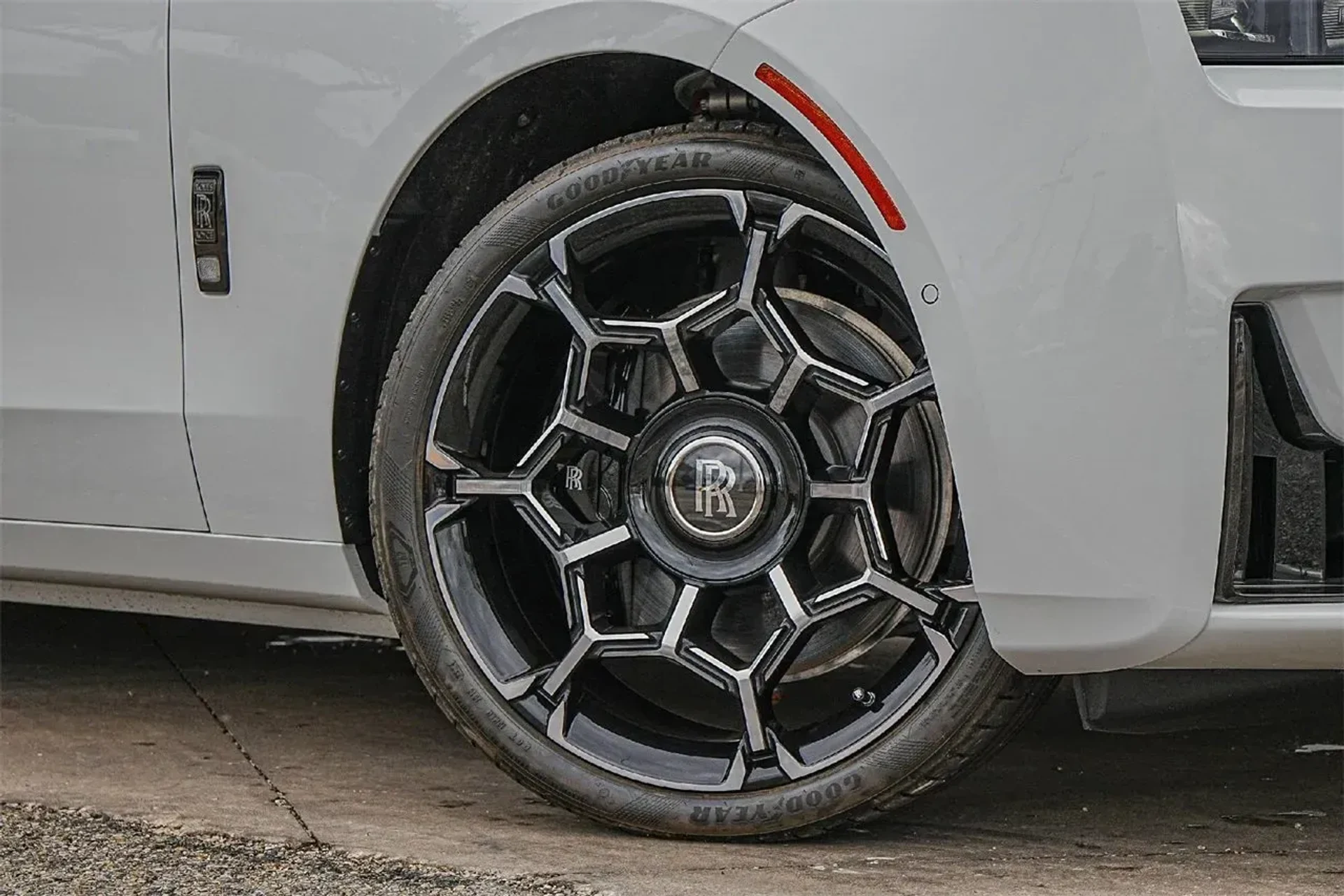 mph001_897843691_ae11acc0a931440e9d3d8980f18d0198_dad2ee834d