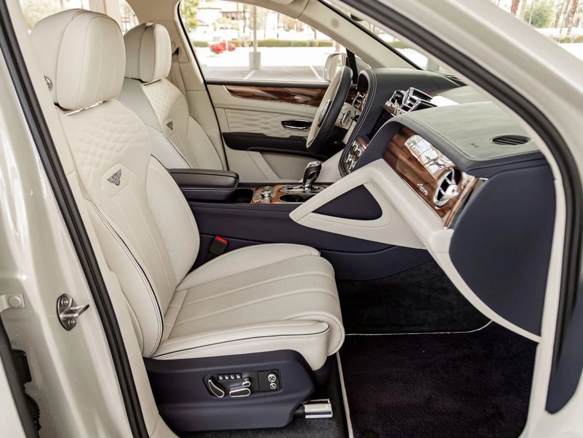 mph001_904496067_2_36b3fa6cc7