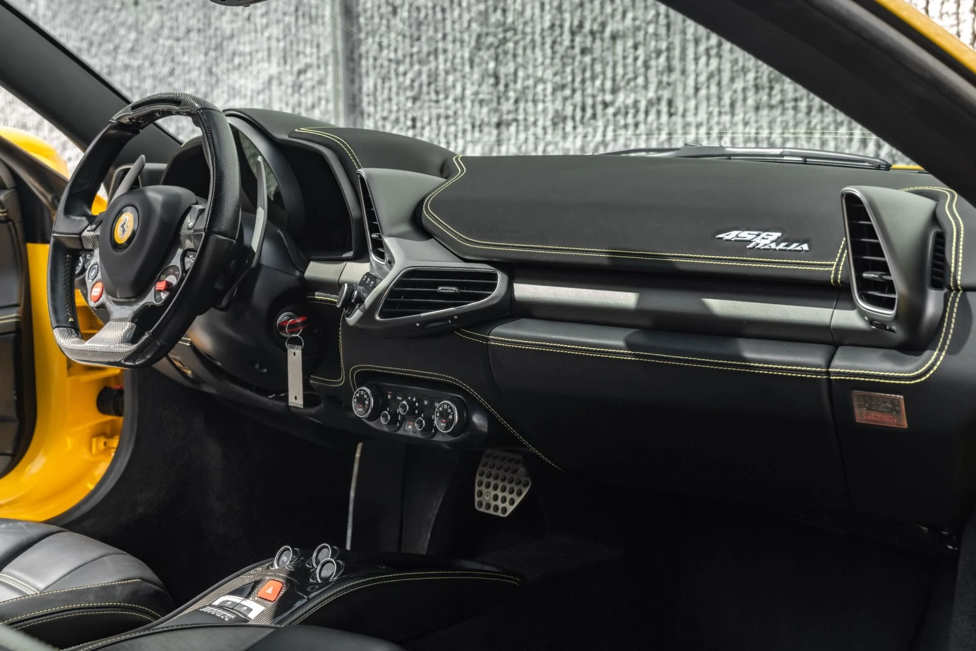mph001_918087645_Used_2013_Ferrari_458_Italia_Collector_Grade_in_Giallo_Modena_Carbon_1707420389_b0642b1dc7