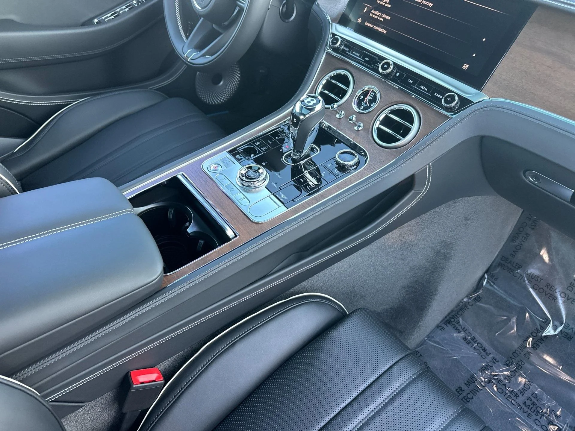 mph001_920012284_New_2026_Bentley_1764169722_83cde565ae