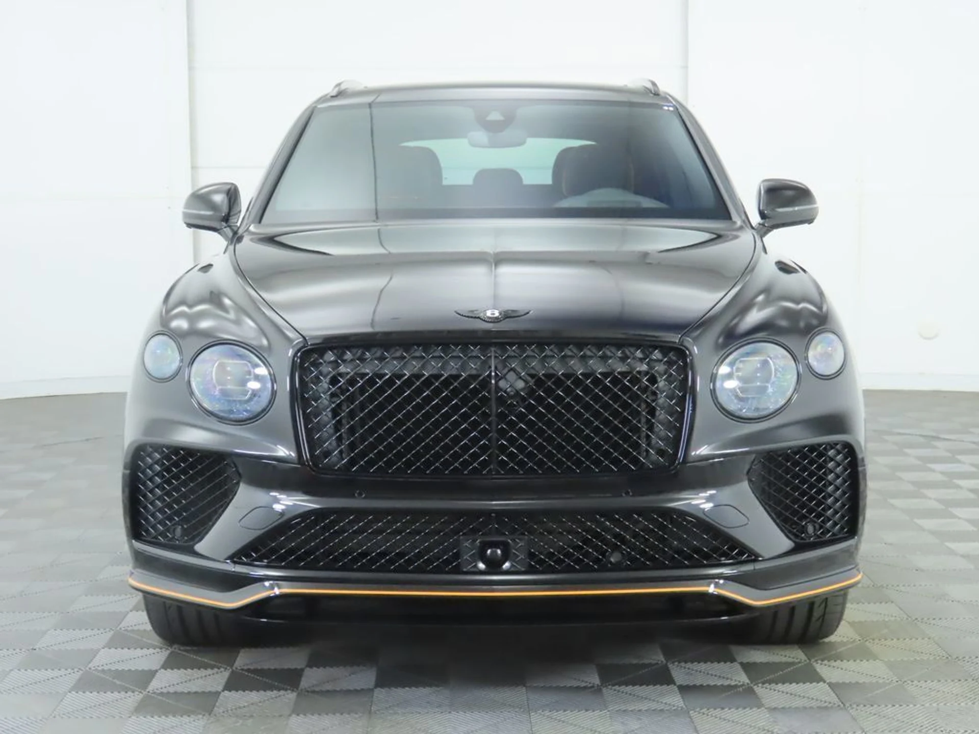 mph001_92862158_new_2025_bentley_bentayga_v8awd_8119_22925566_2_1024_9c0b89798e