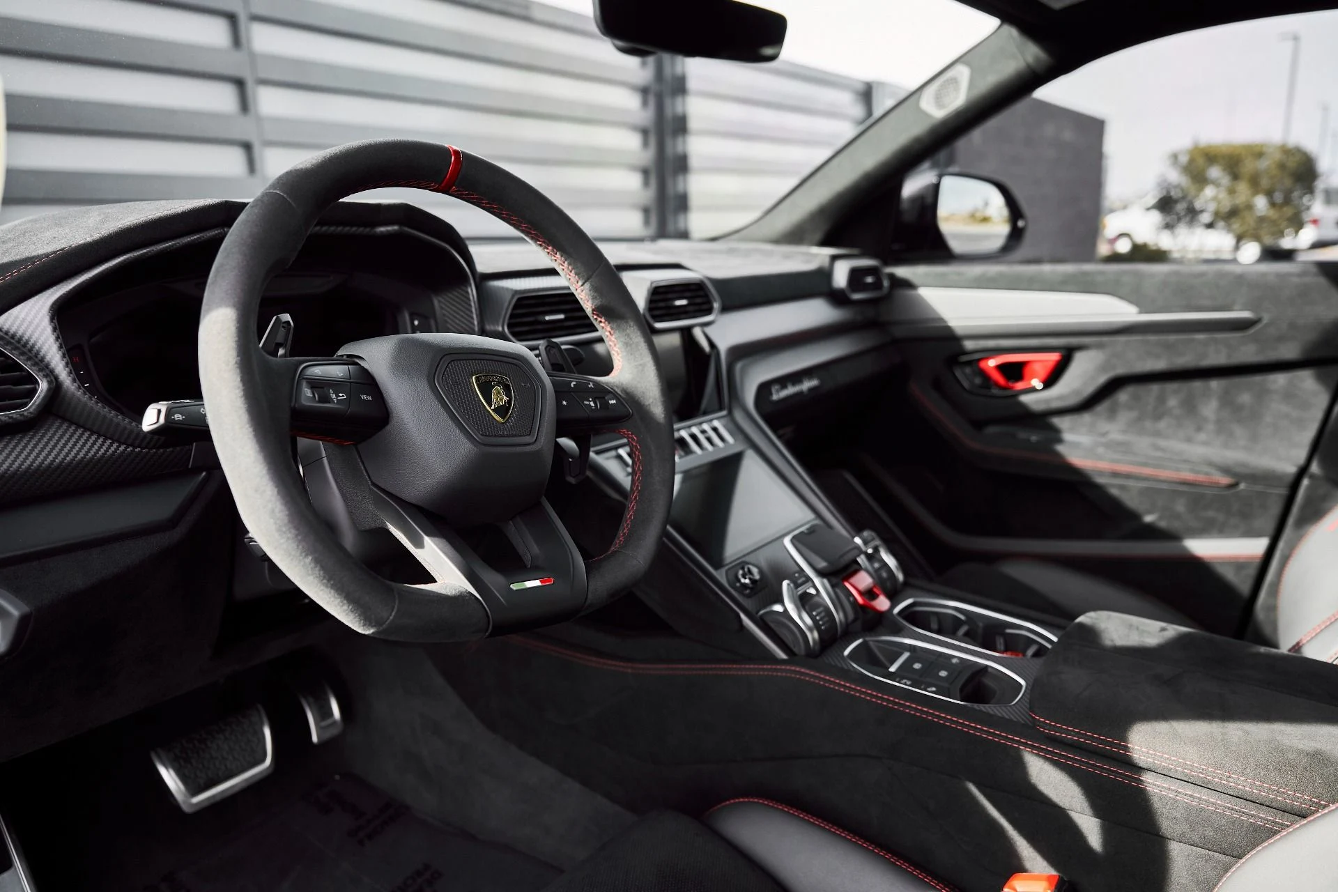 mph001_941538517_Used_2023_Lamborghini_Urus_Performante_1771116634_b71837db1f