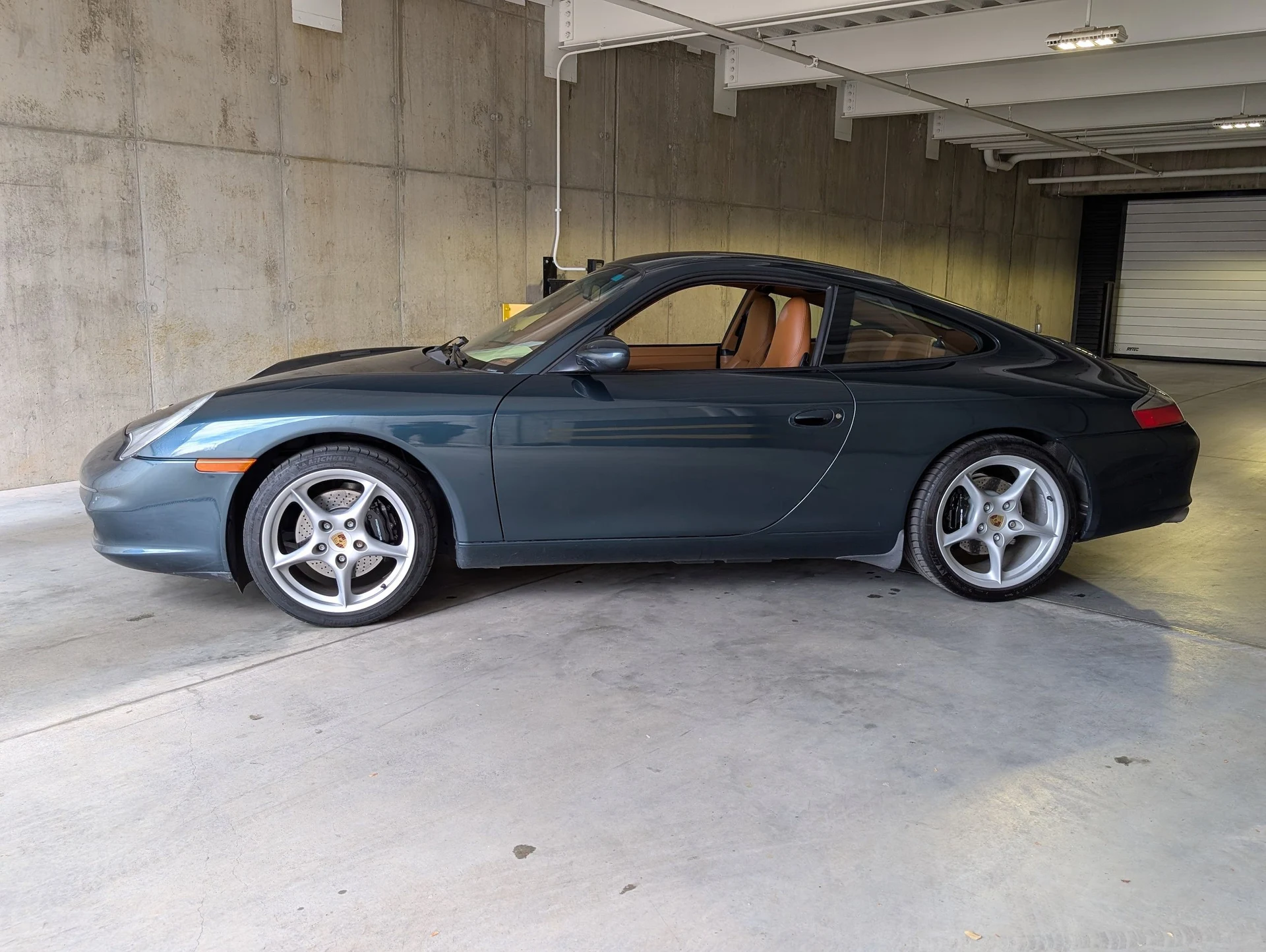 mph001_947299297_15532adbfde8233d097f7524fbaf34c1x_fdd597712d