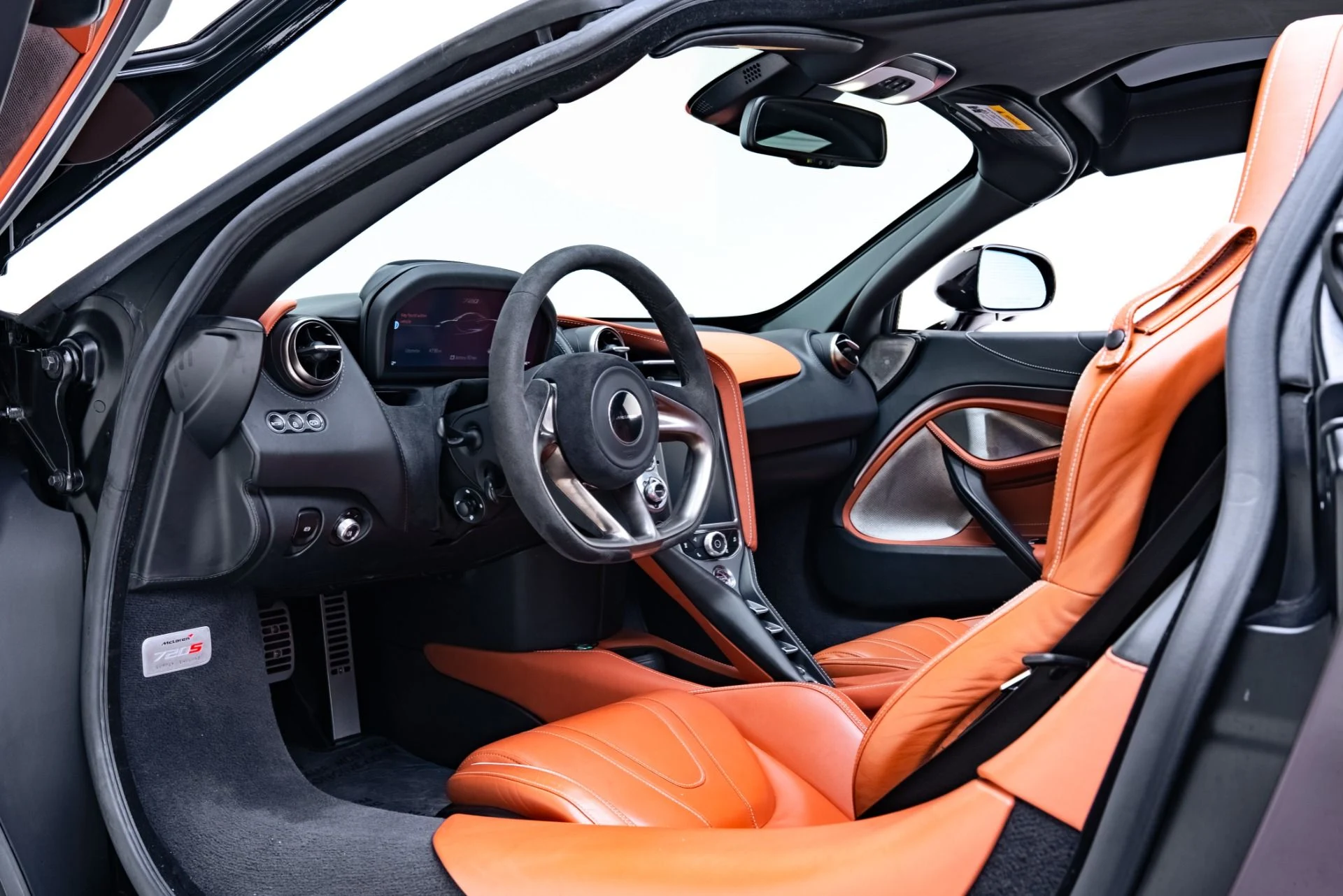 mph001_952902239_Used_2018_Mc_Laren_720_S_Luxury_1771626810_7f43119abc