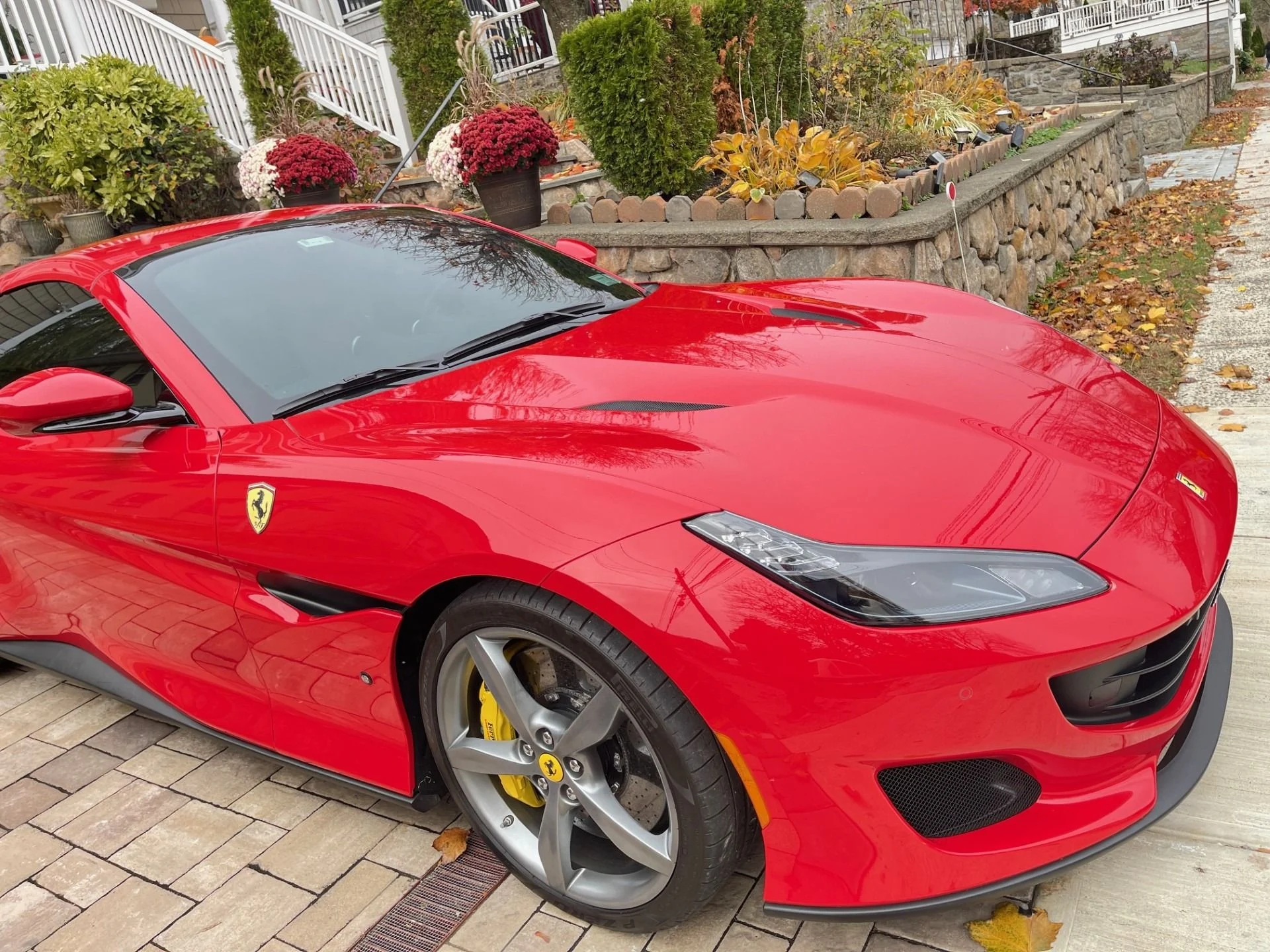 mph001_960920823_Used_2019_Ferrari_Portofino_1763747011_7c1427b103