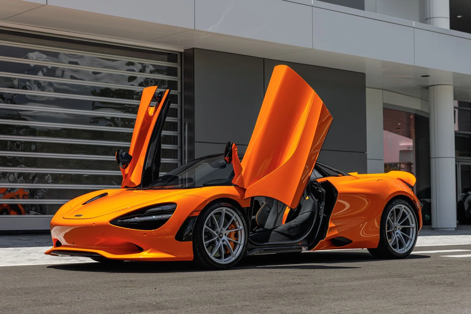 mph001_966175467_Used_2024_Mc_Laren_750_S_Spider_bb979bc17b