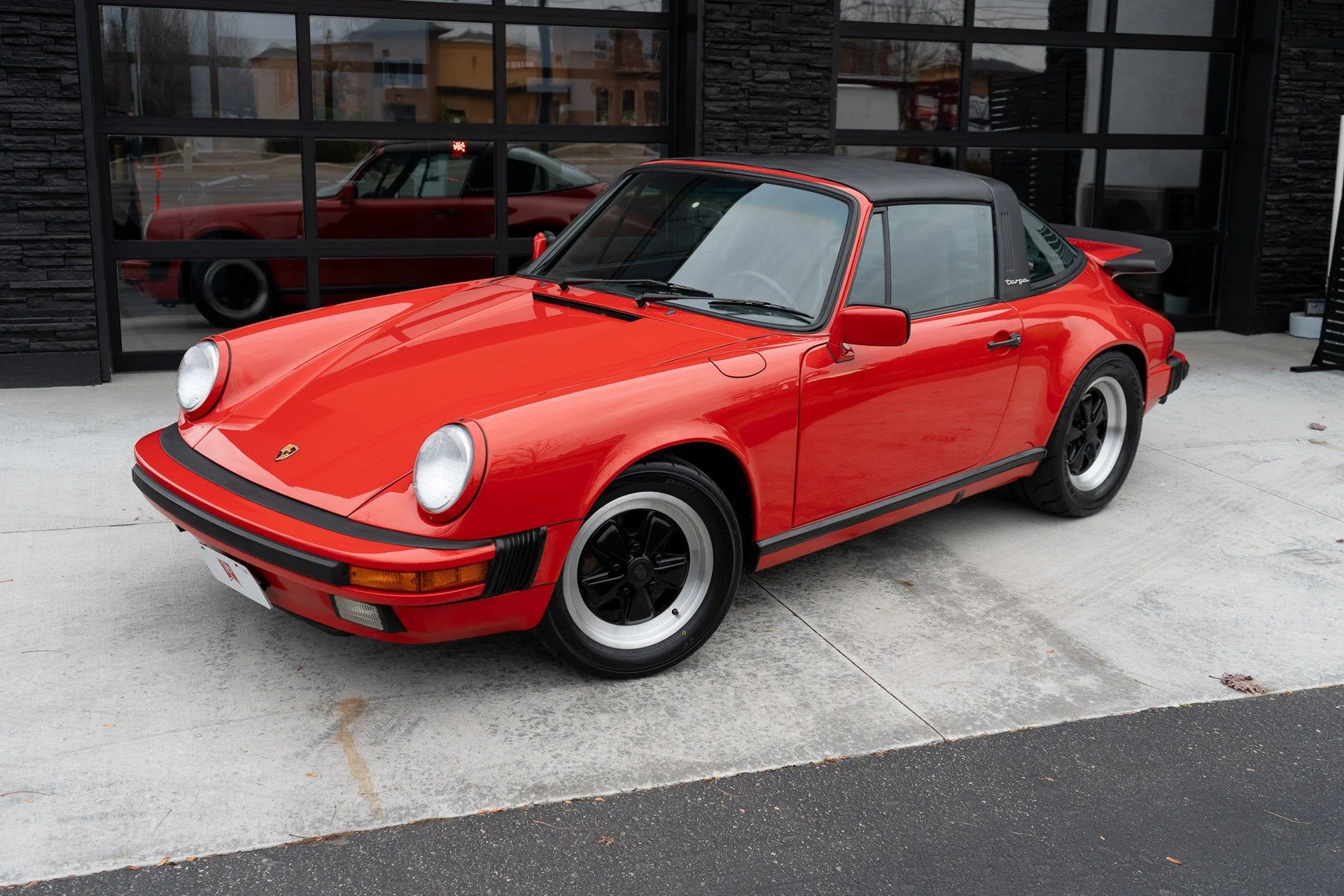 mph001_968709229_2_6fec43eb67