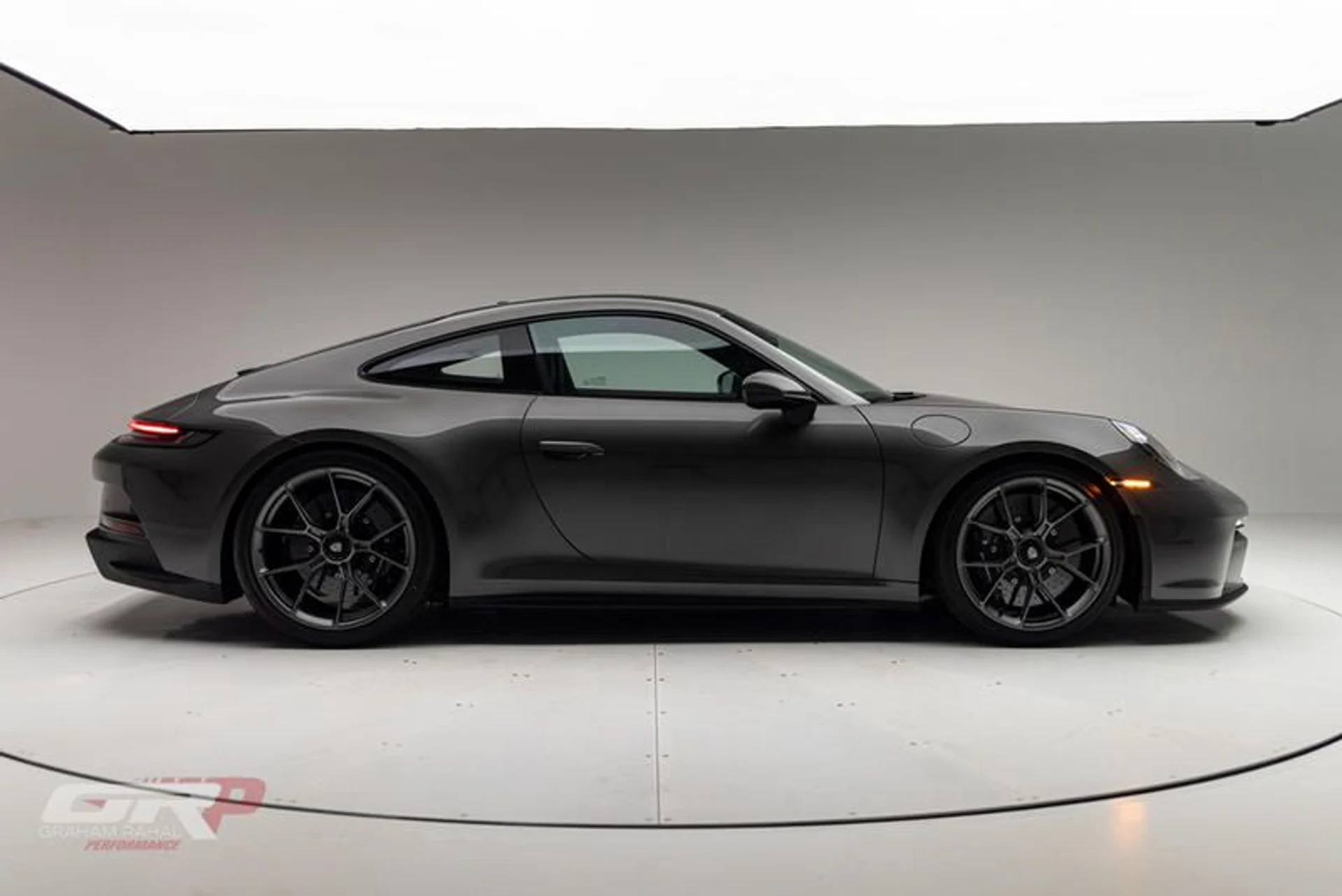 mph001_970895273_2_A77_F238_5_A09_46_BF_A9_CD_E35_A14596_DEC_84882a40c5