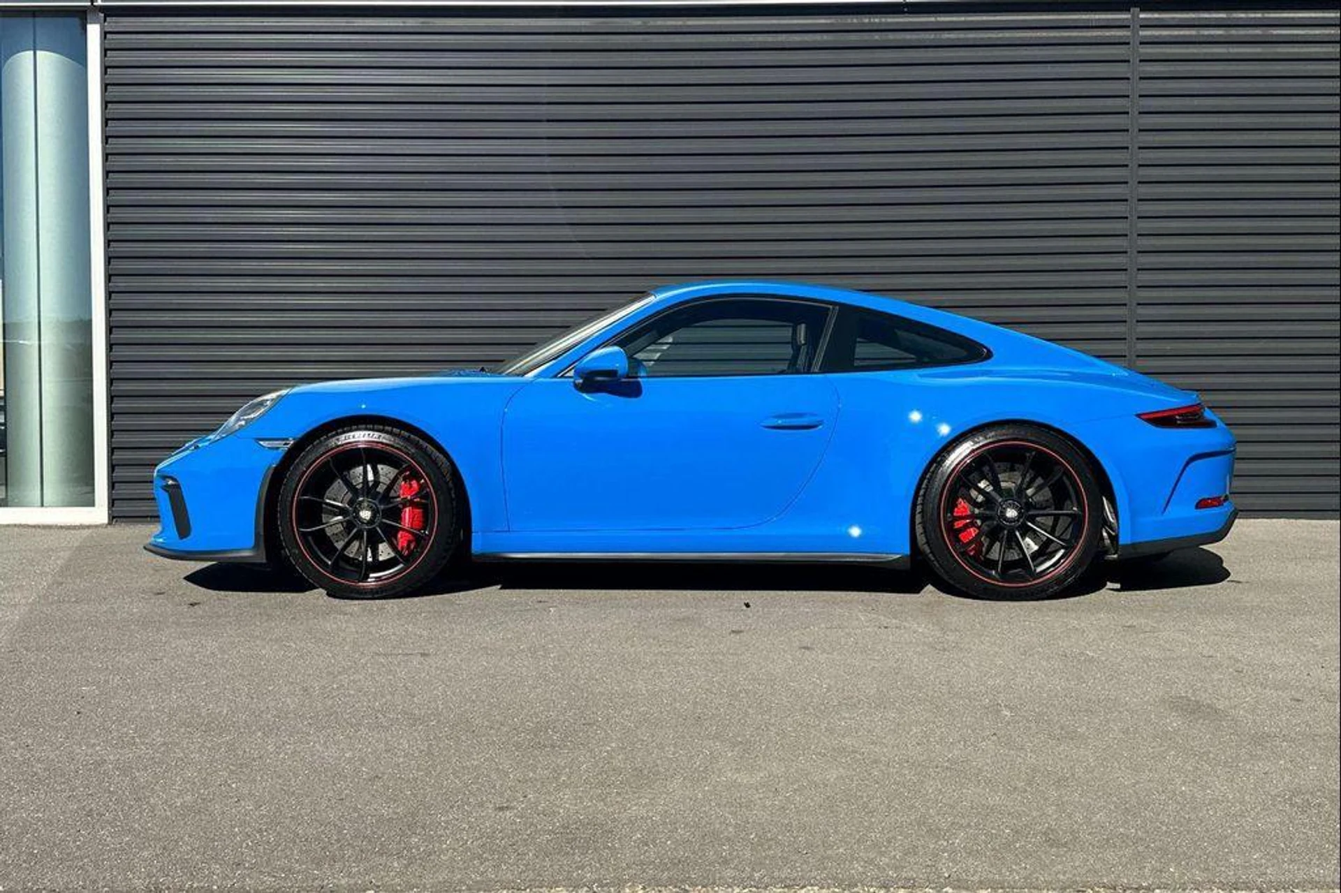 mph001_971009330_x_Ui_Psi1_Dge_D_5yw_R_Blxyg_G143_QY_0d7b647263