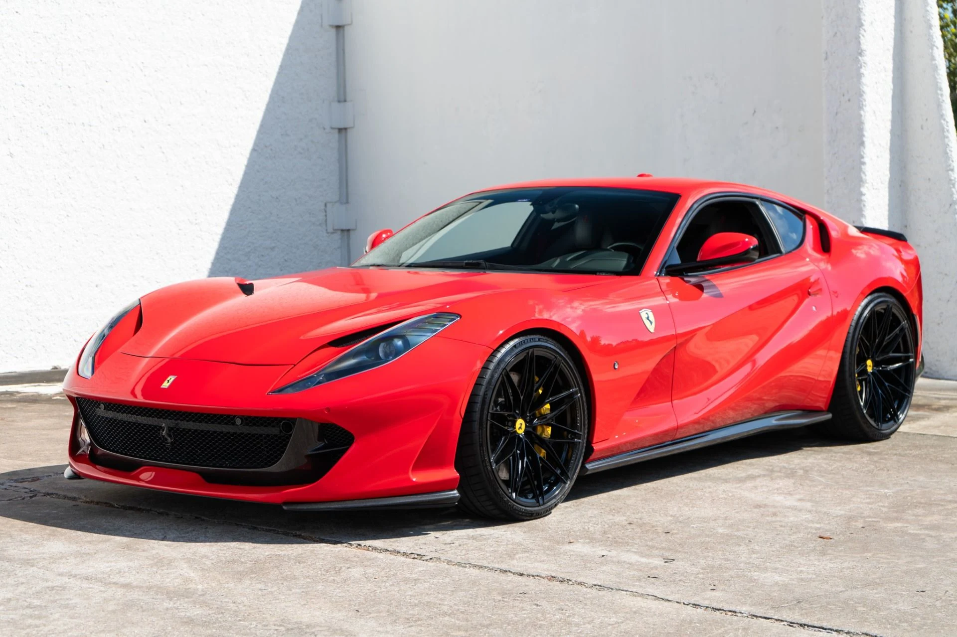 mph001_97161448_Used_2019_Ferrari_812_Superfast_1789594933_f03c7b56ce
