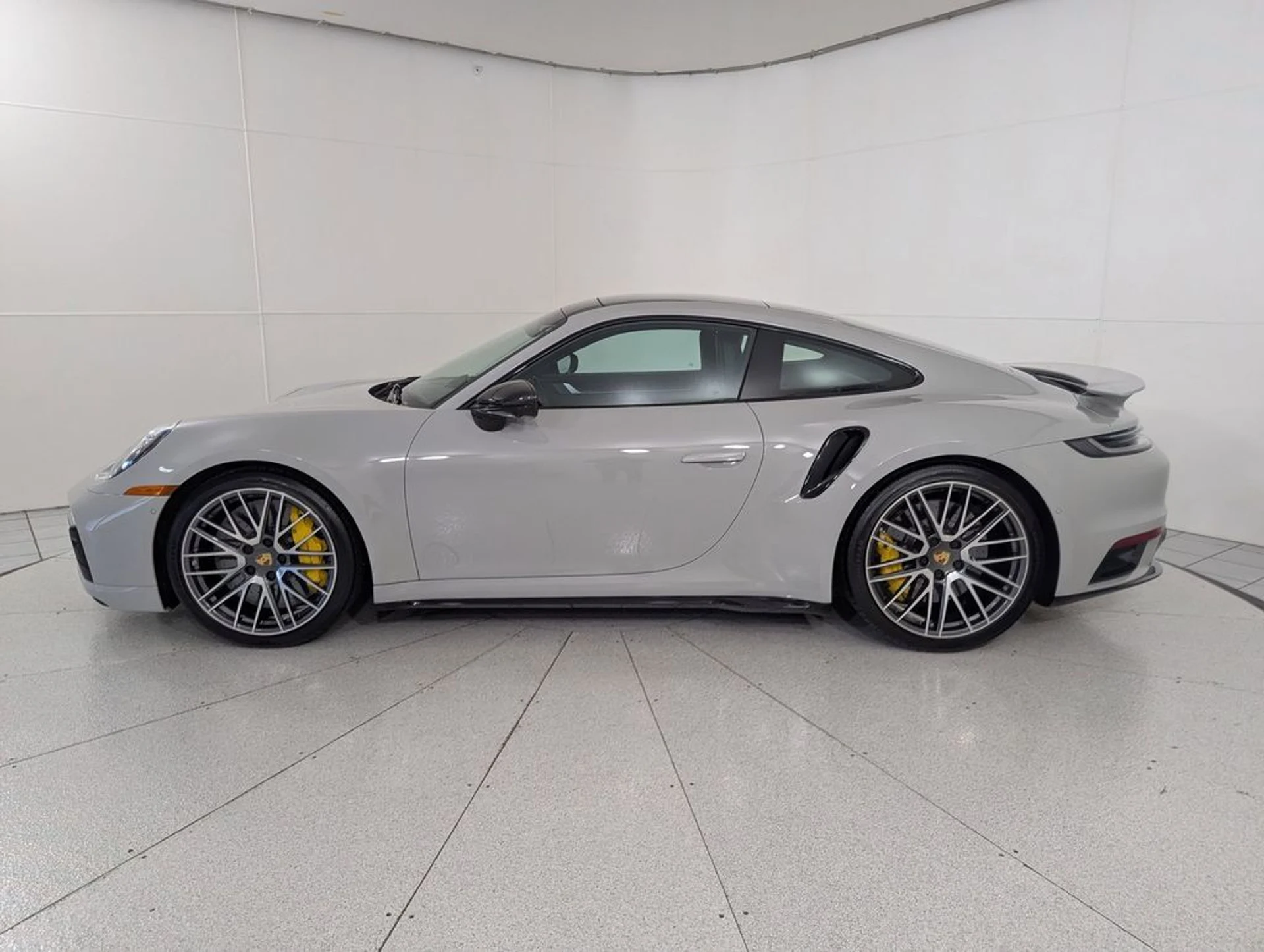 mph001_980854633_2d59894e0a5c340429bf823117ddef1cx_35c7b28e0b