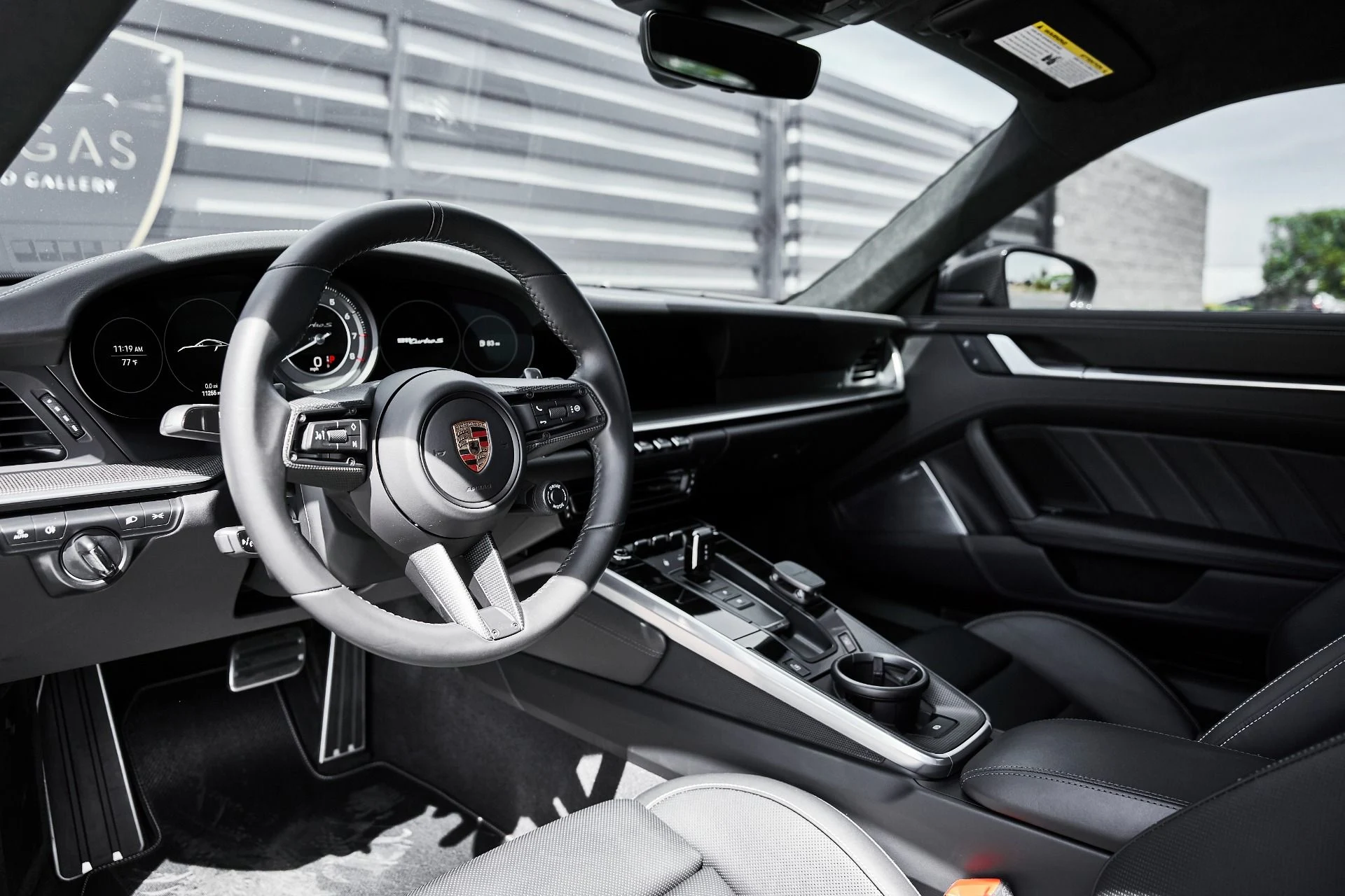 mph001_985663095_Used_2024_Porsche_911_Turbo_S_1774640179_65e3388fe9