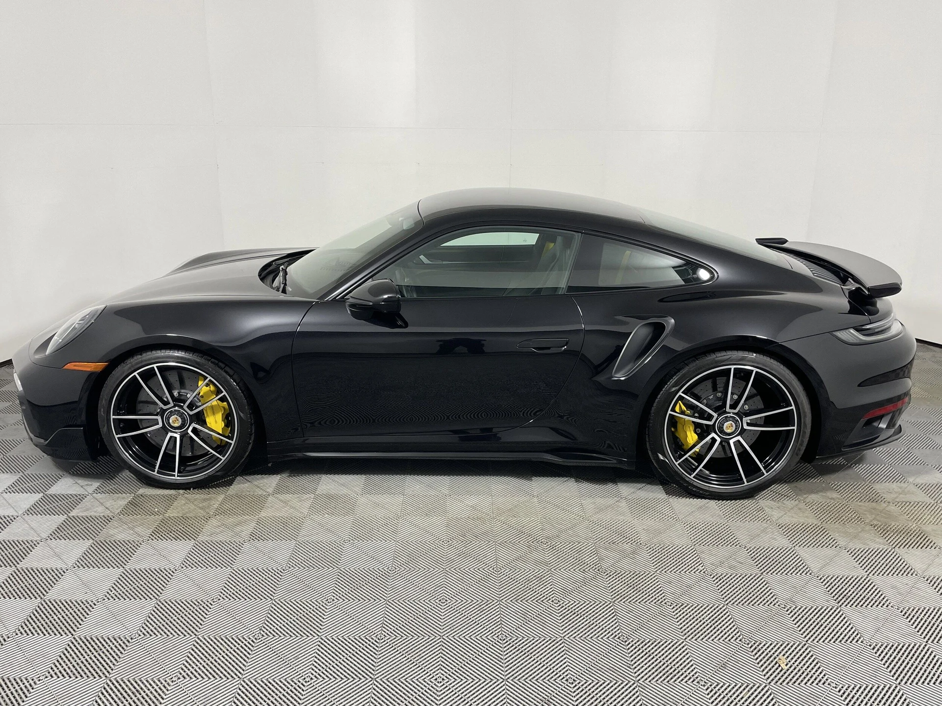 mph001_988857144_d2bfe98037236e4fa57b6887af7d7f15x_b47b90ca48